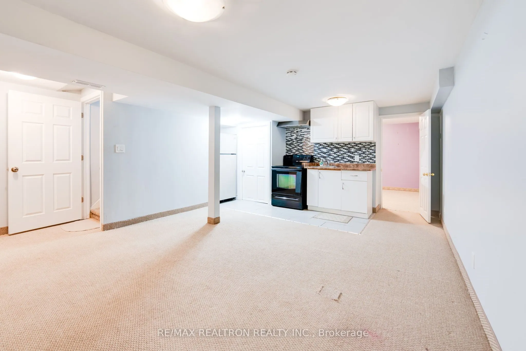 1 Harrison Court