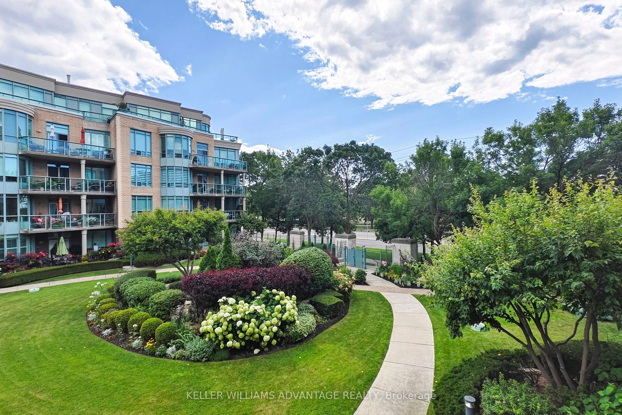 35 Boardwalk Drive, #214