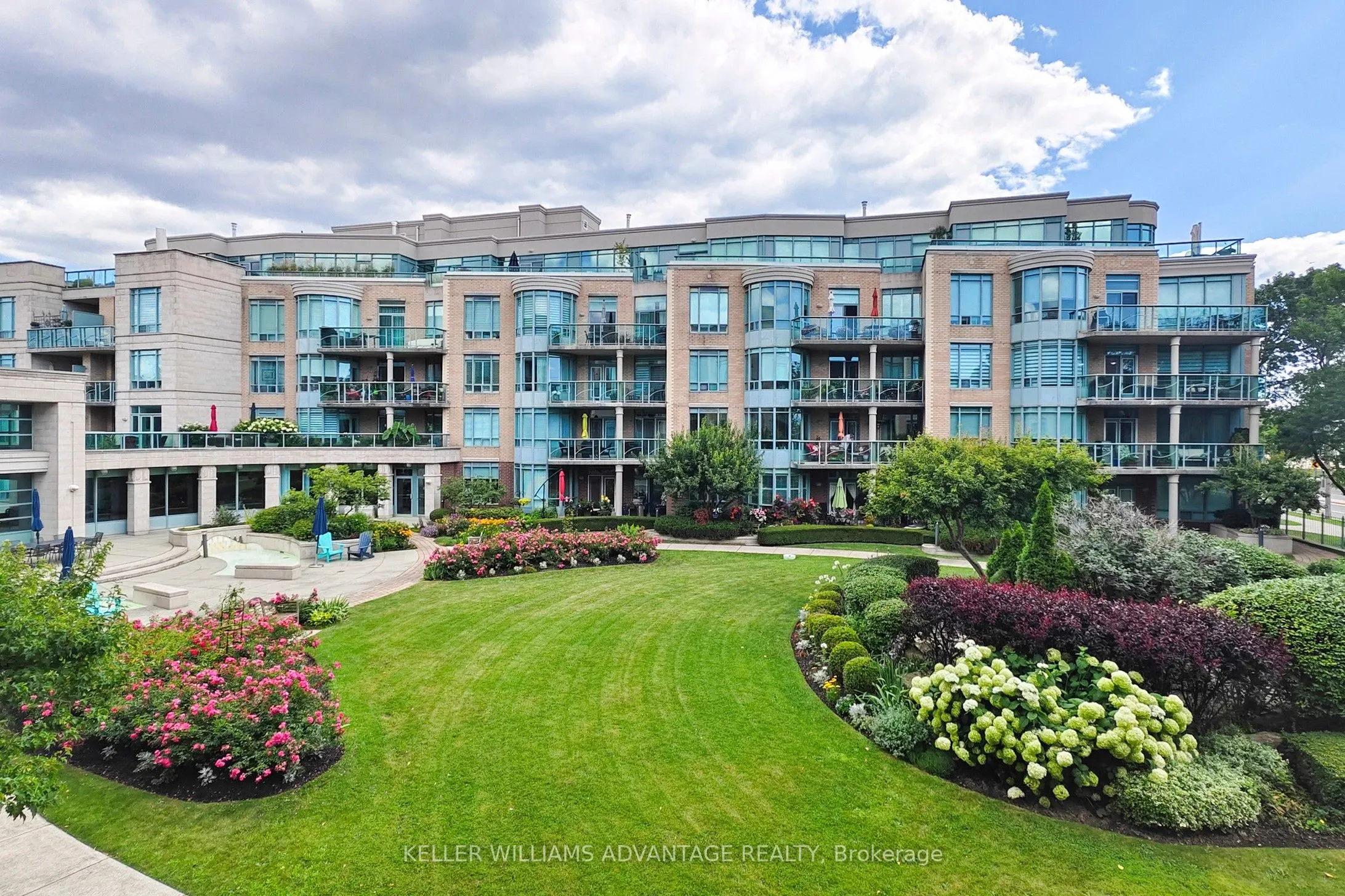 35 Boardwalk Drive, #214
