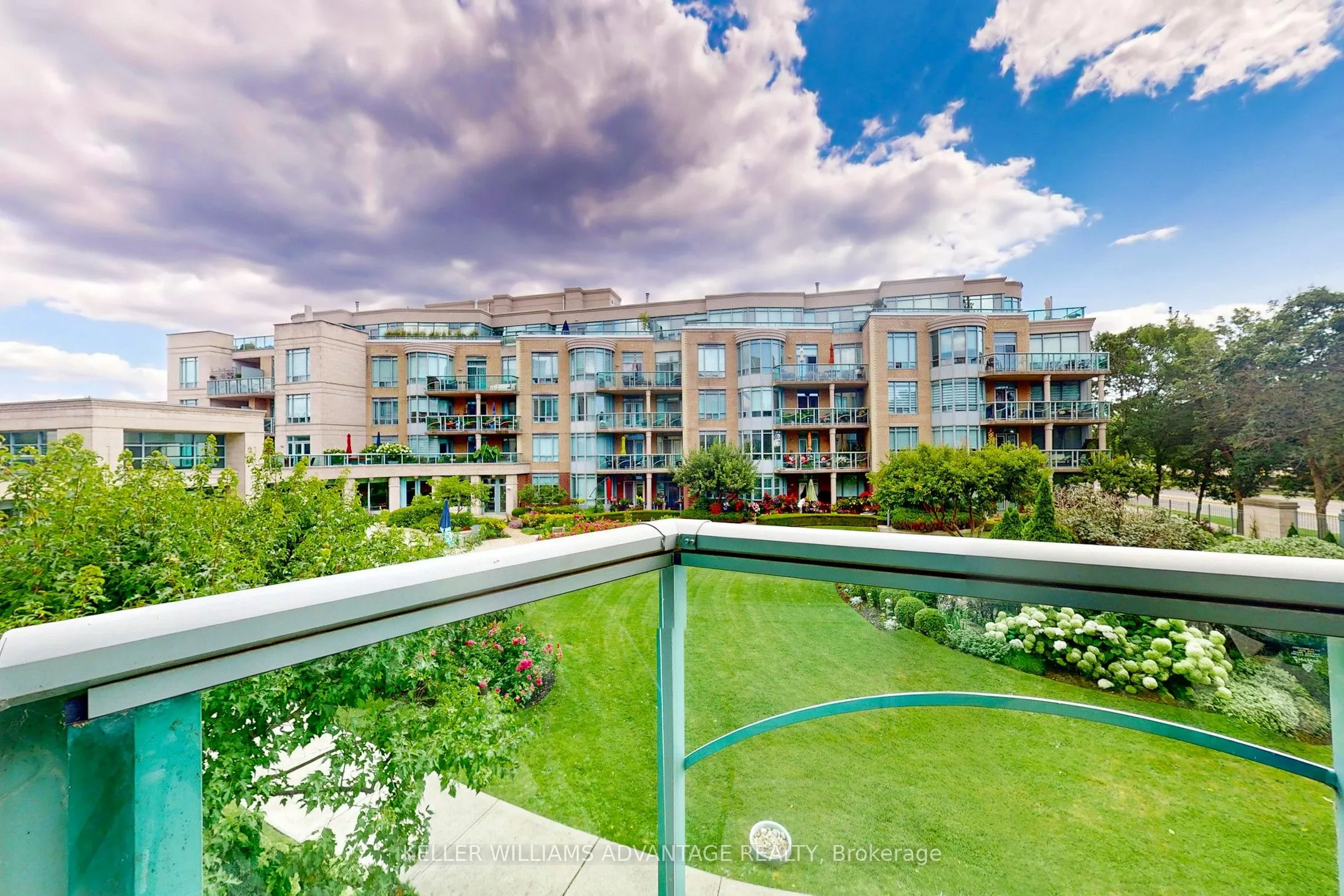 35 Boardwalk Drive, #214
