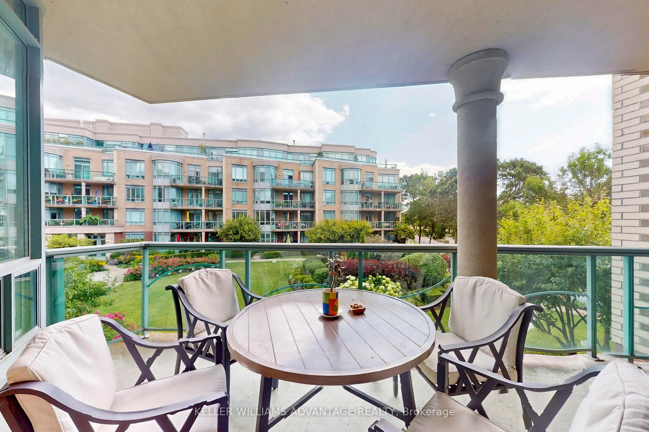 35 Boardwalk Drive, #214