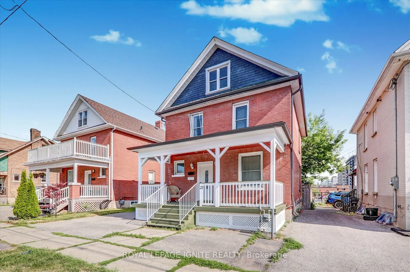 21 Colborne Street W