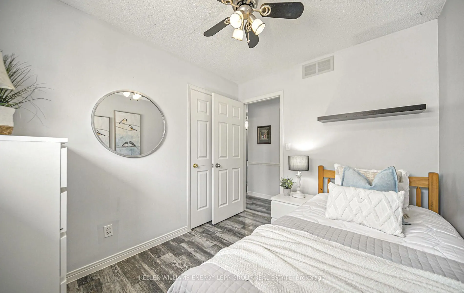 85 Short Crescent