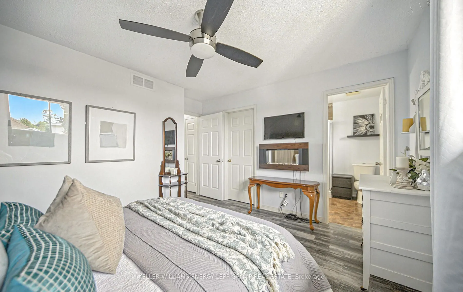 85 Short Crescent