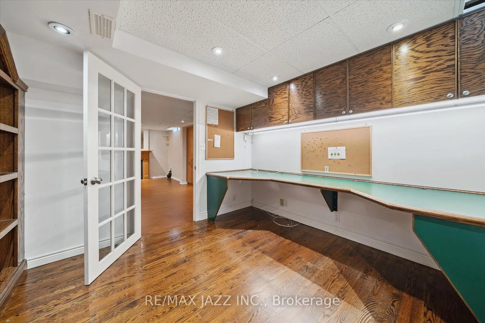 102 Harkness Drive