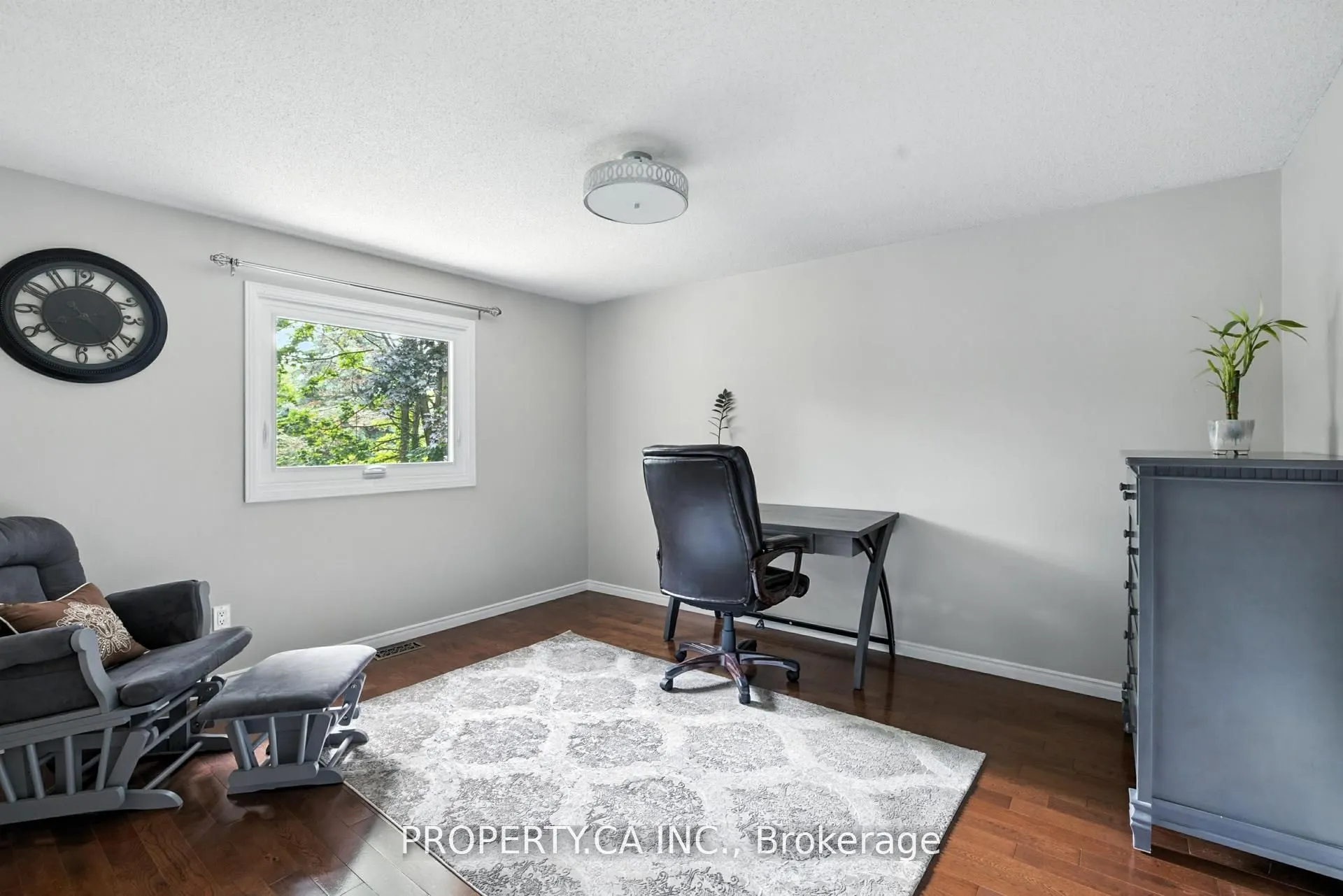 3 Whitburn Street