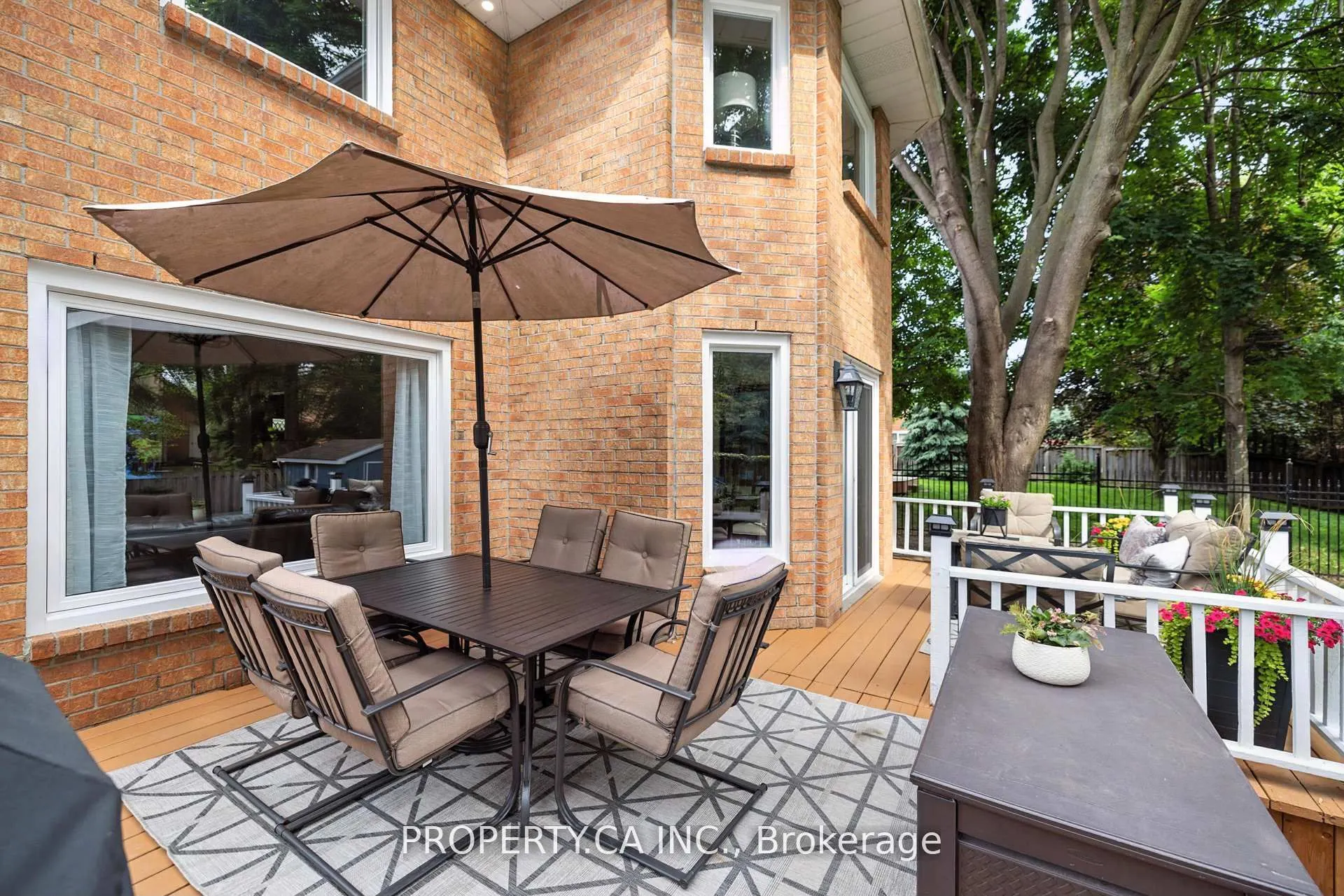 3 Whitburn Street