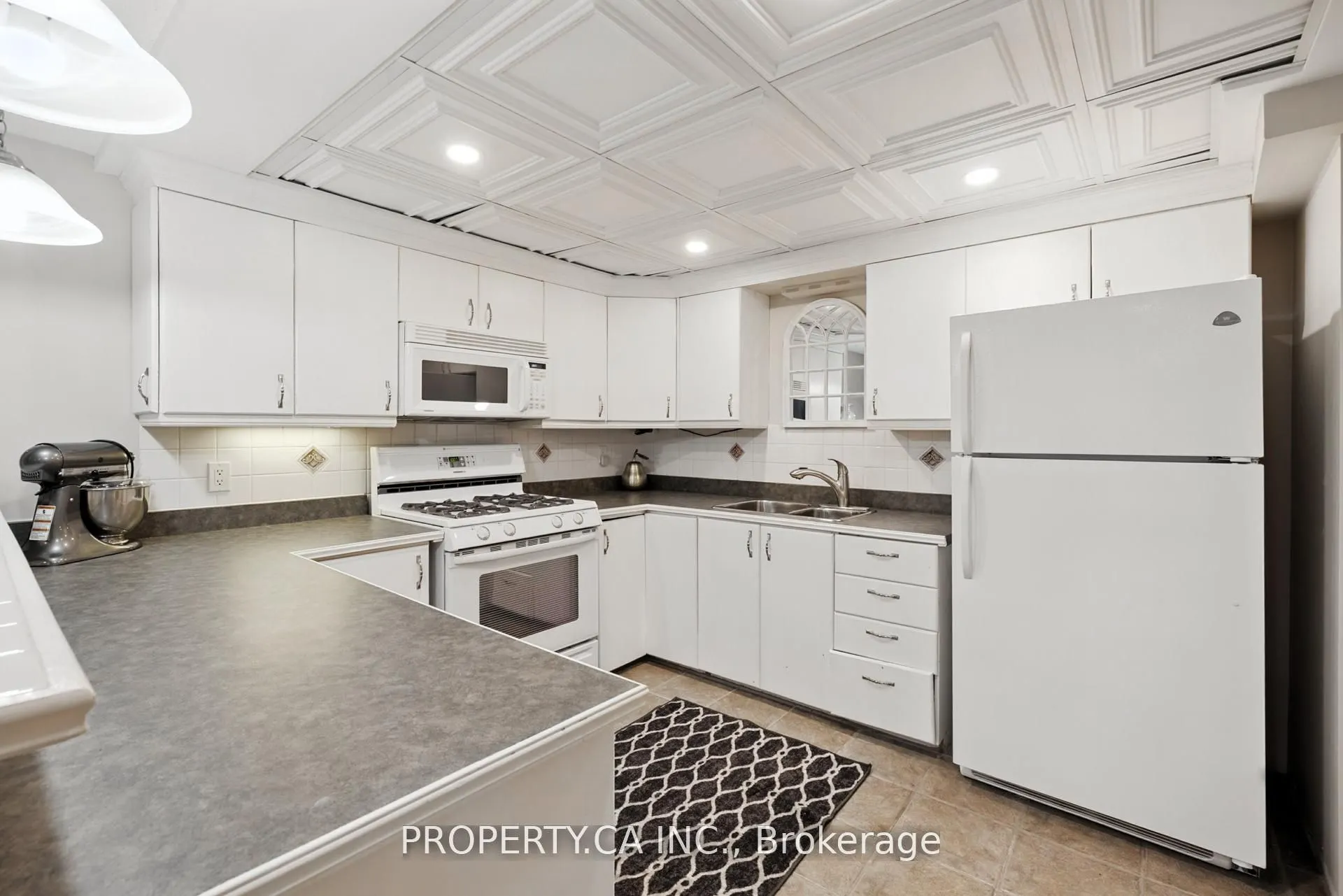 3 Whitburn Street