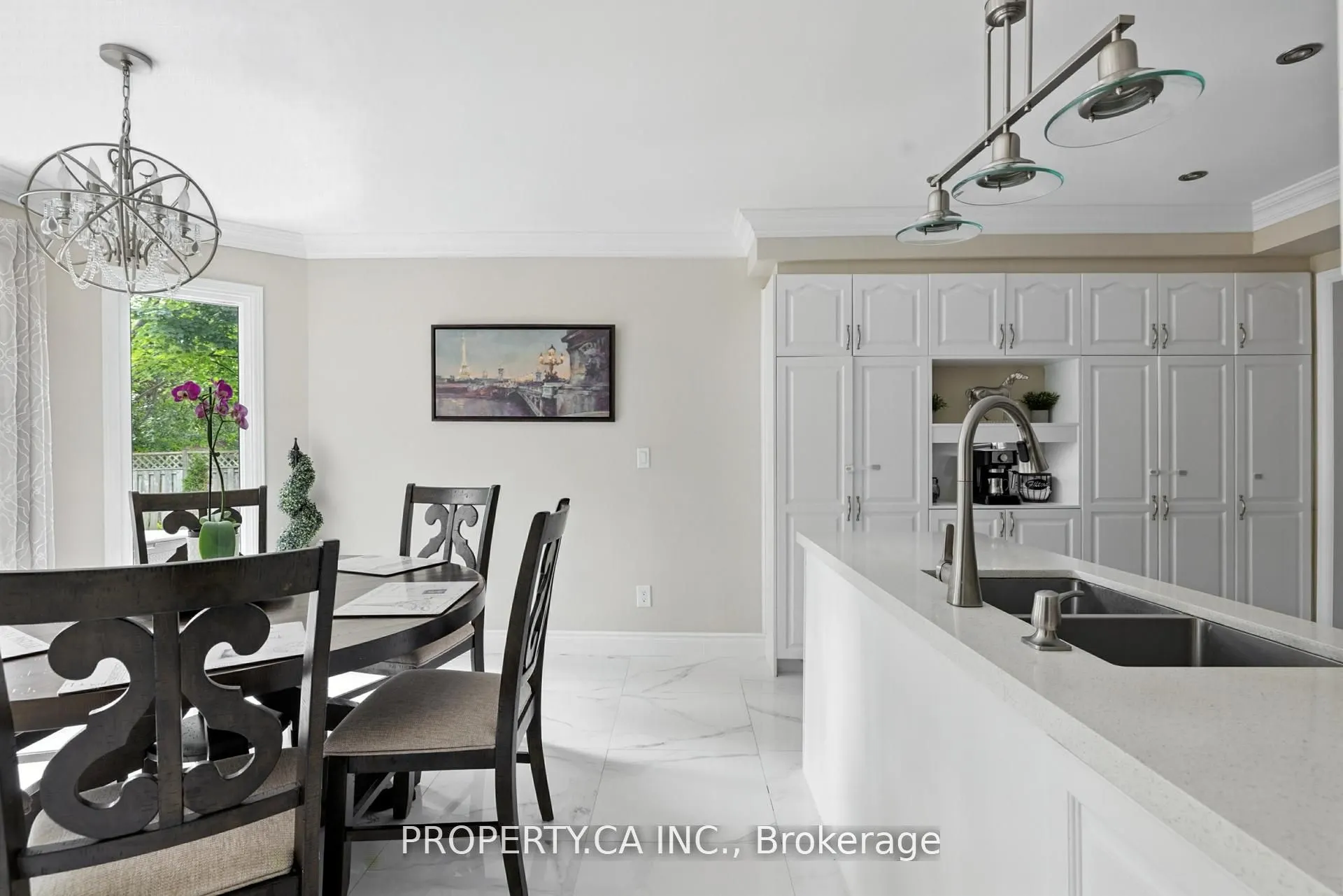 3 Whitburn Street