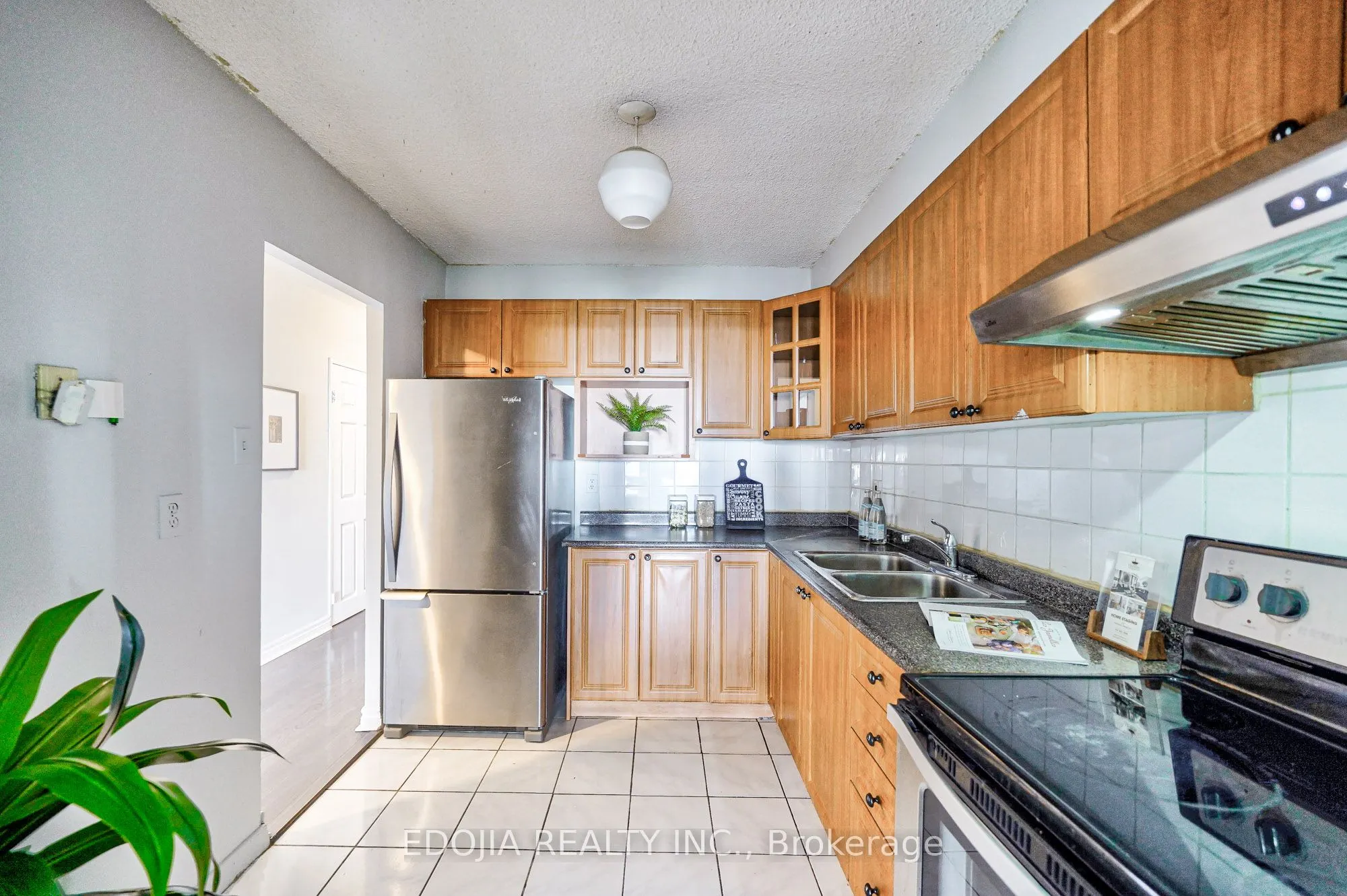 4101 Sheppard Avenue E, #2006