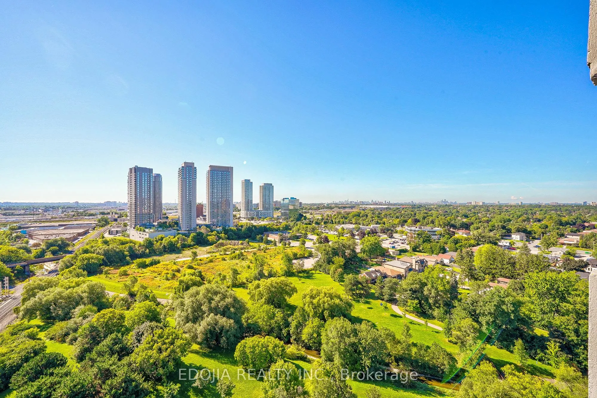 4101 Sheppard Avenue E, #2006