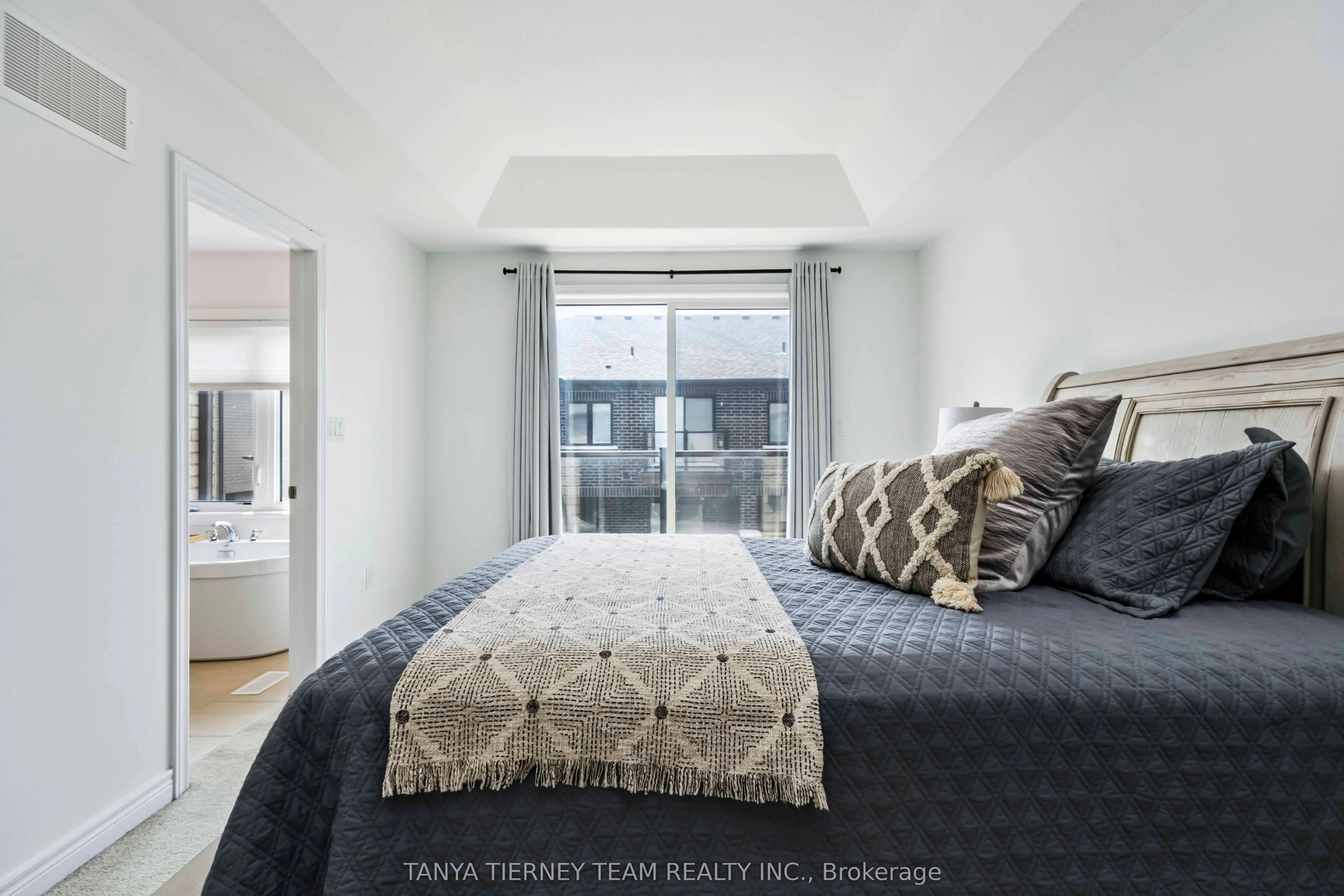 36 Dockside Way