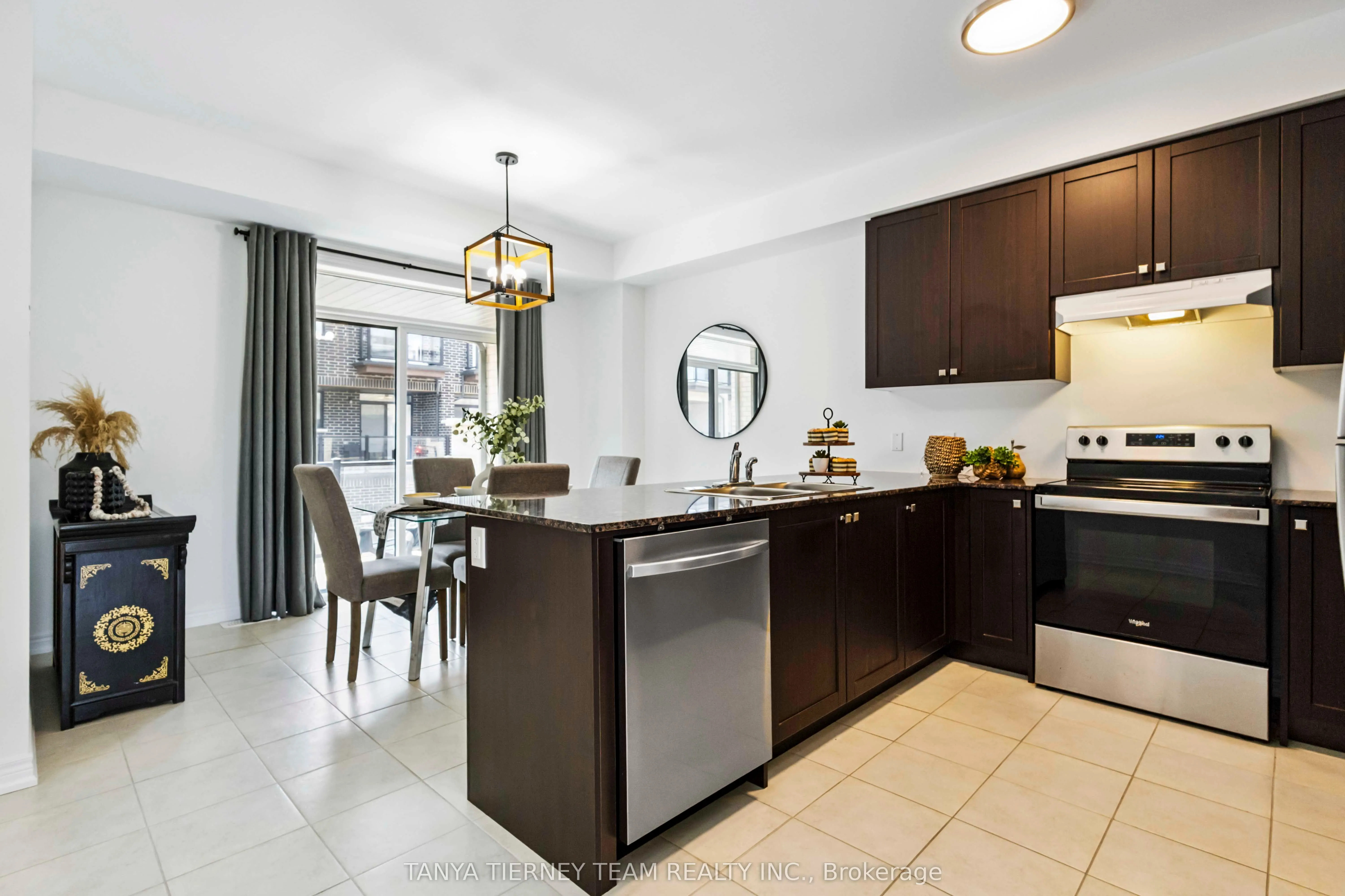36 Dockside Way