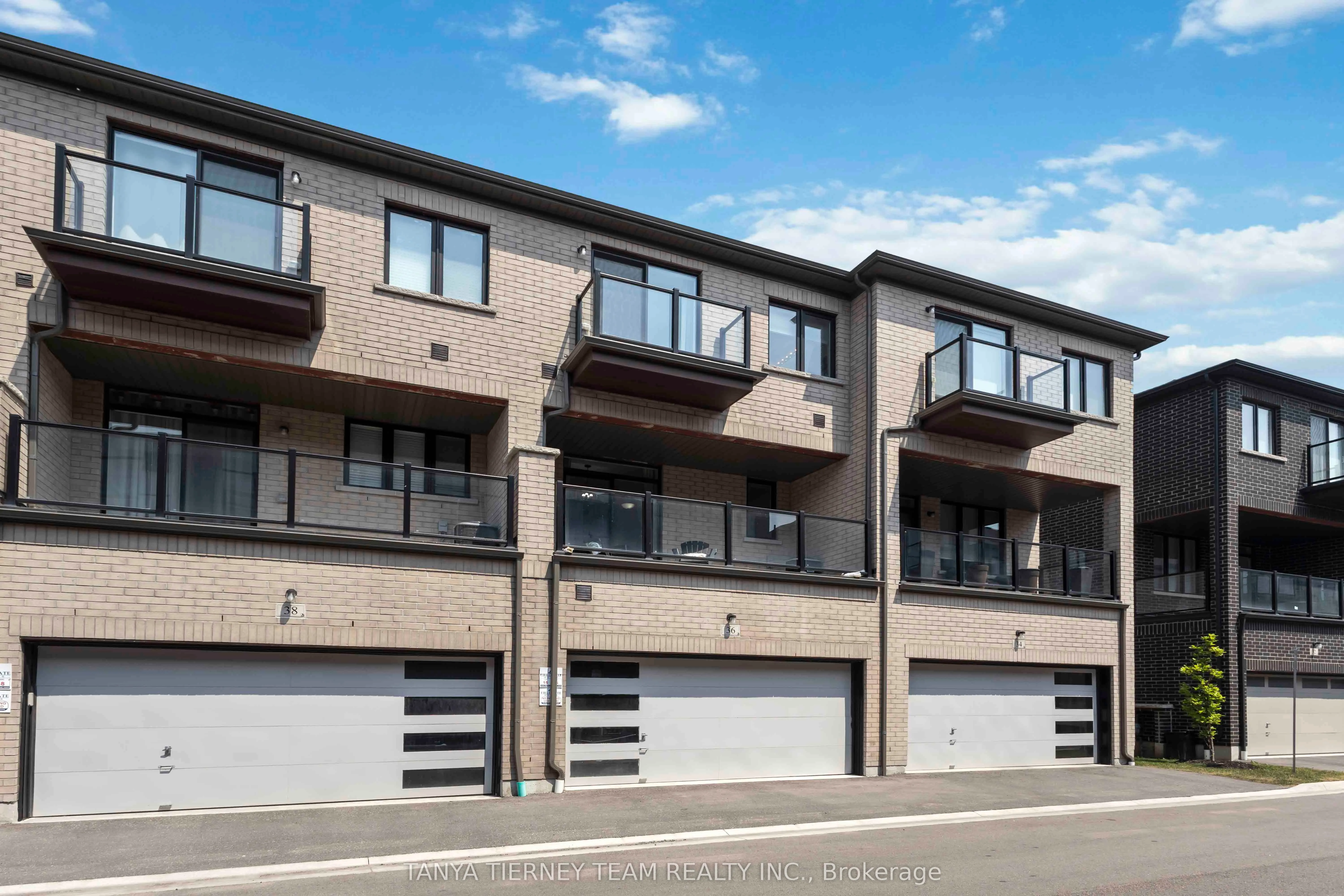 36 Dockside Way