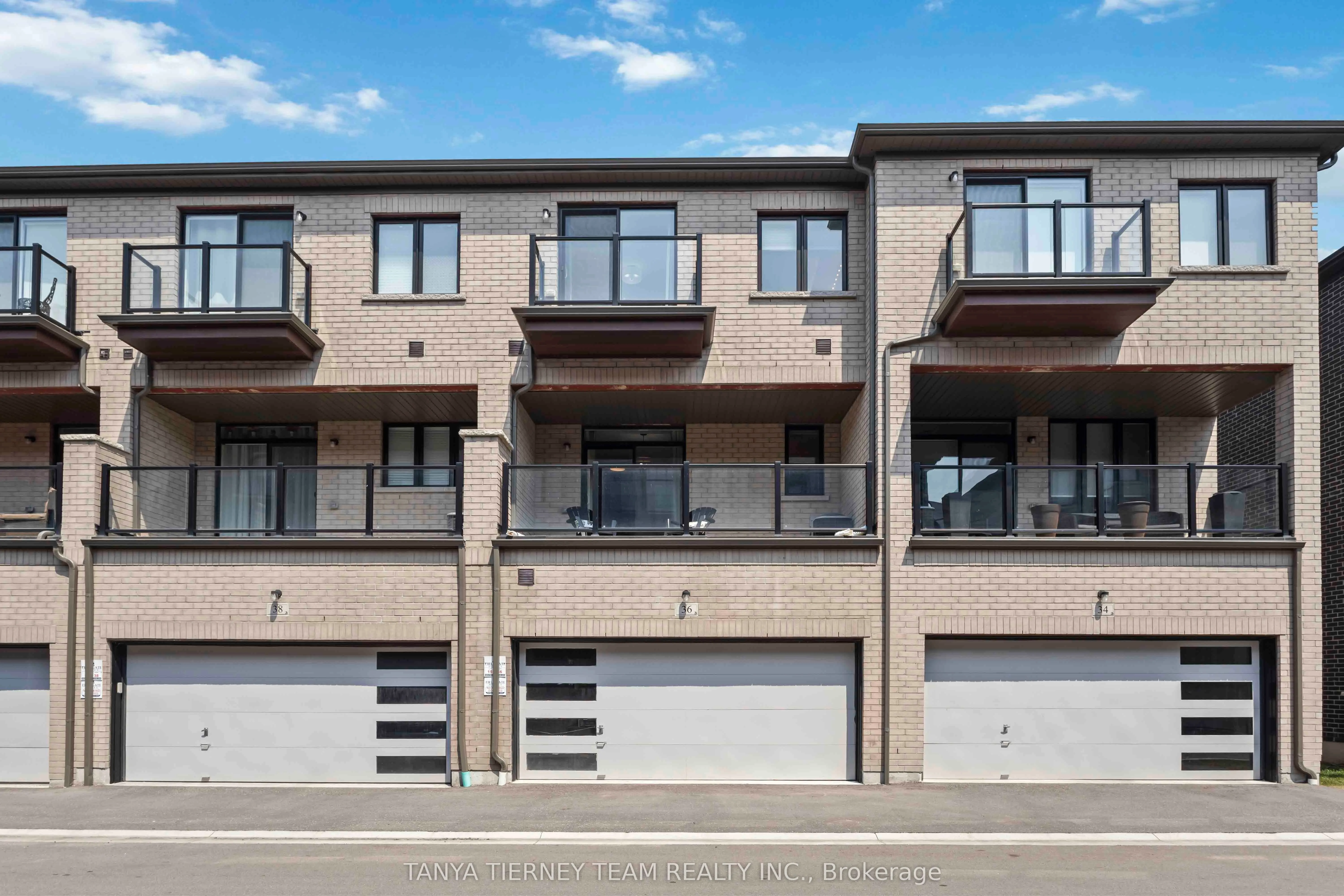 36 Dockside Way