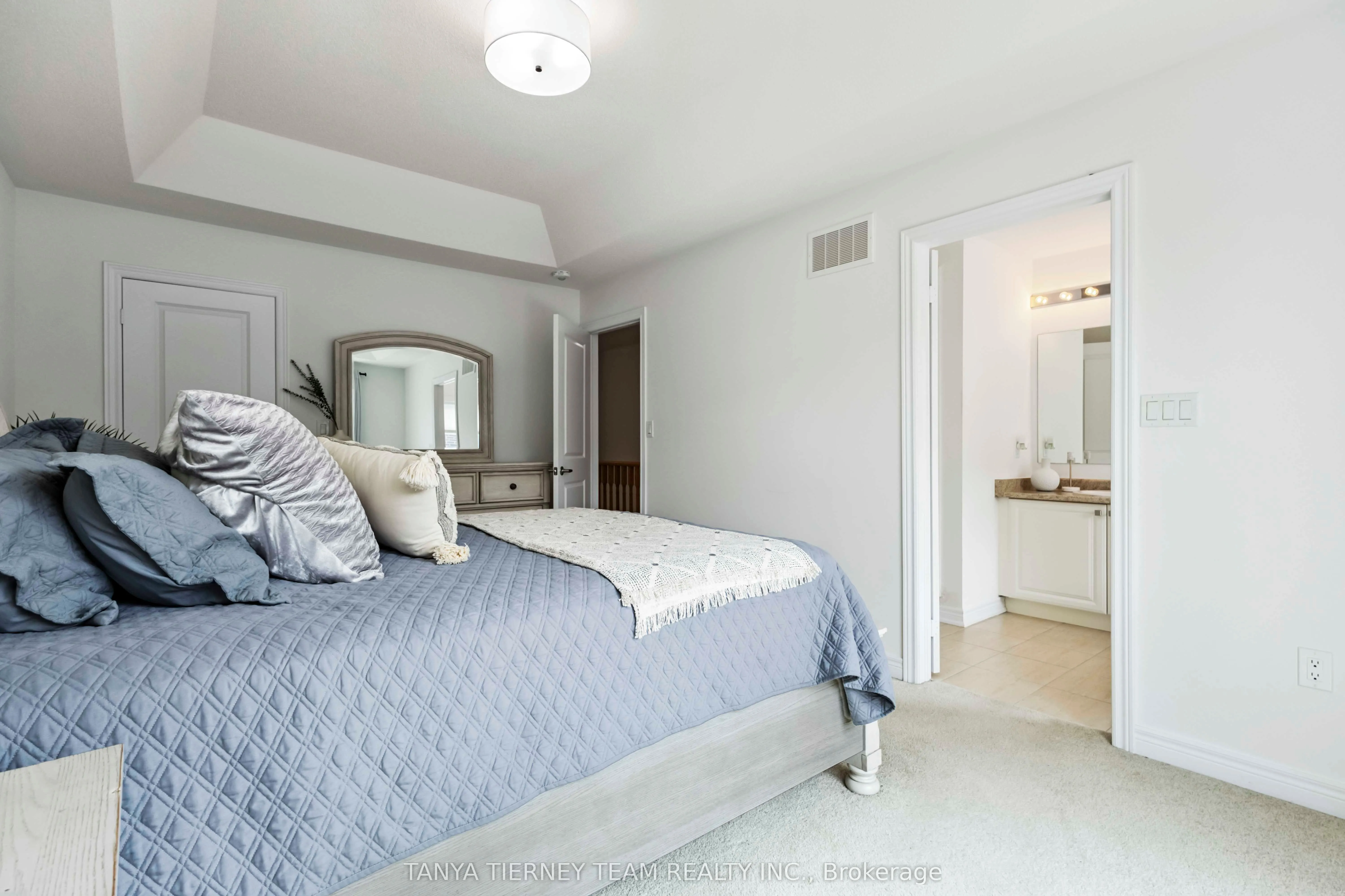 36 Dockside Way