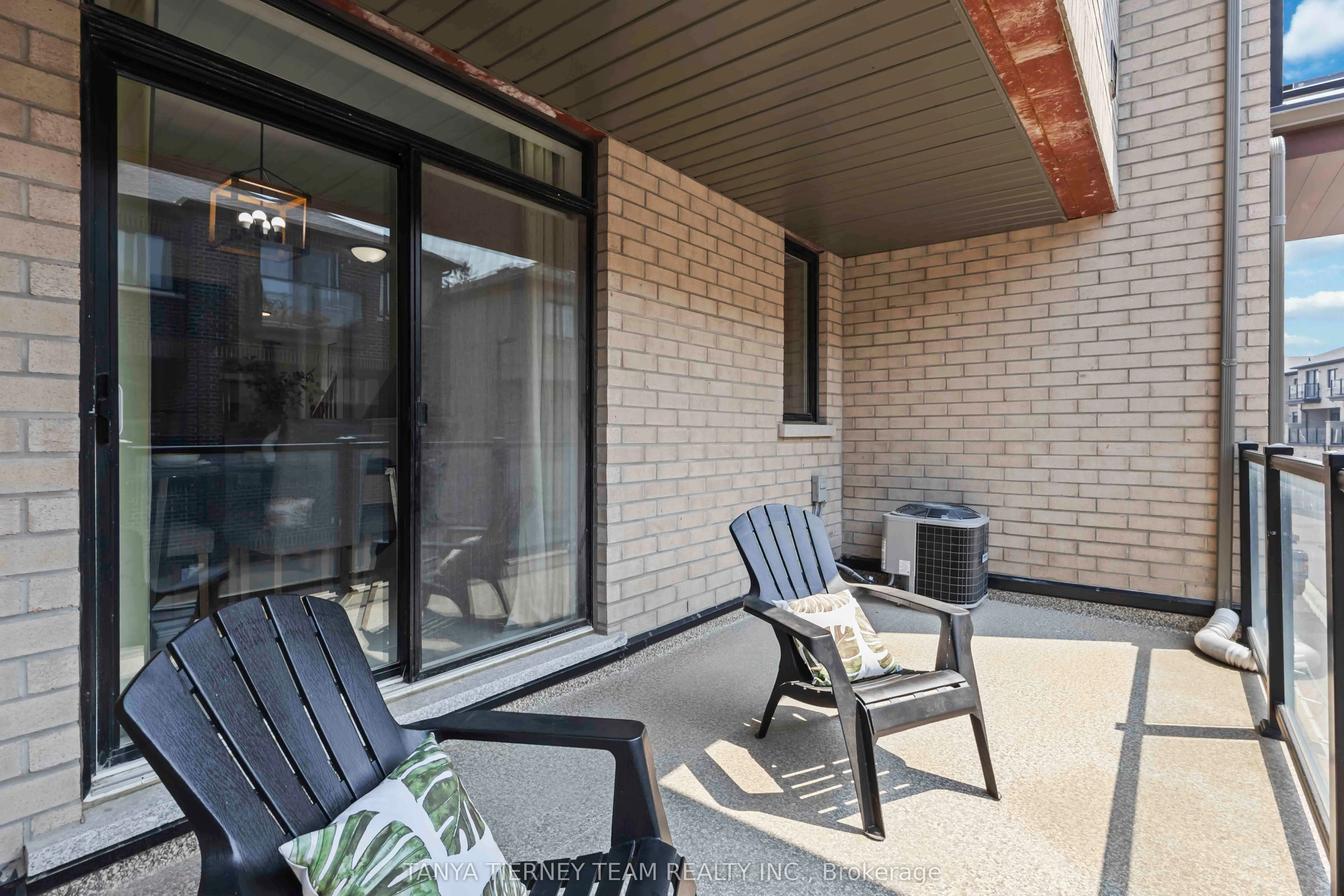 36 Dockside Way