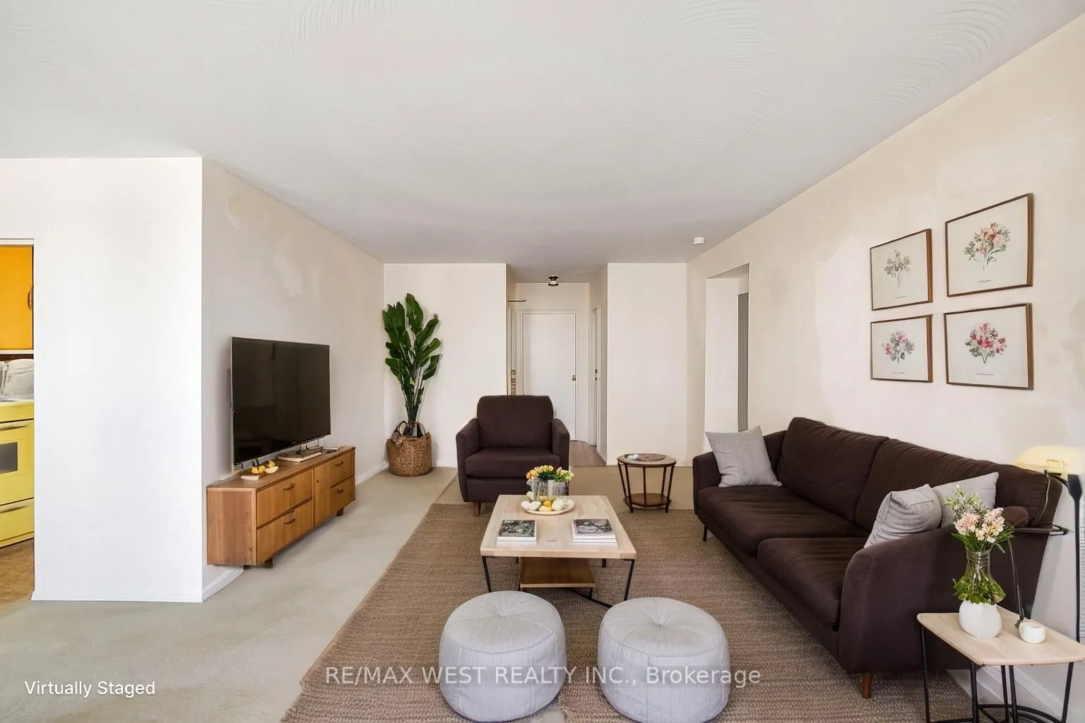 825 Kennedy Road, #303