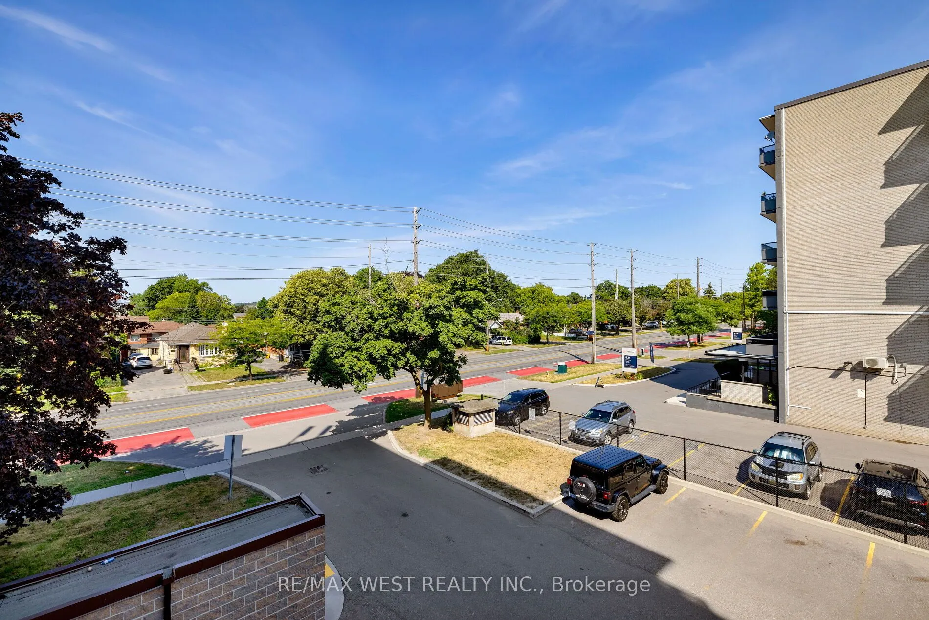 825 Kennedy Road, #303