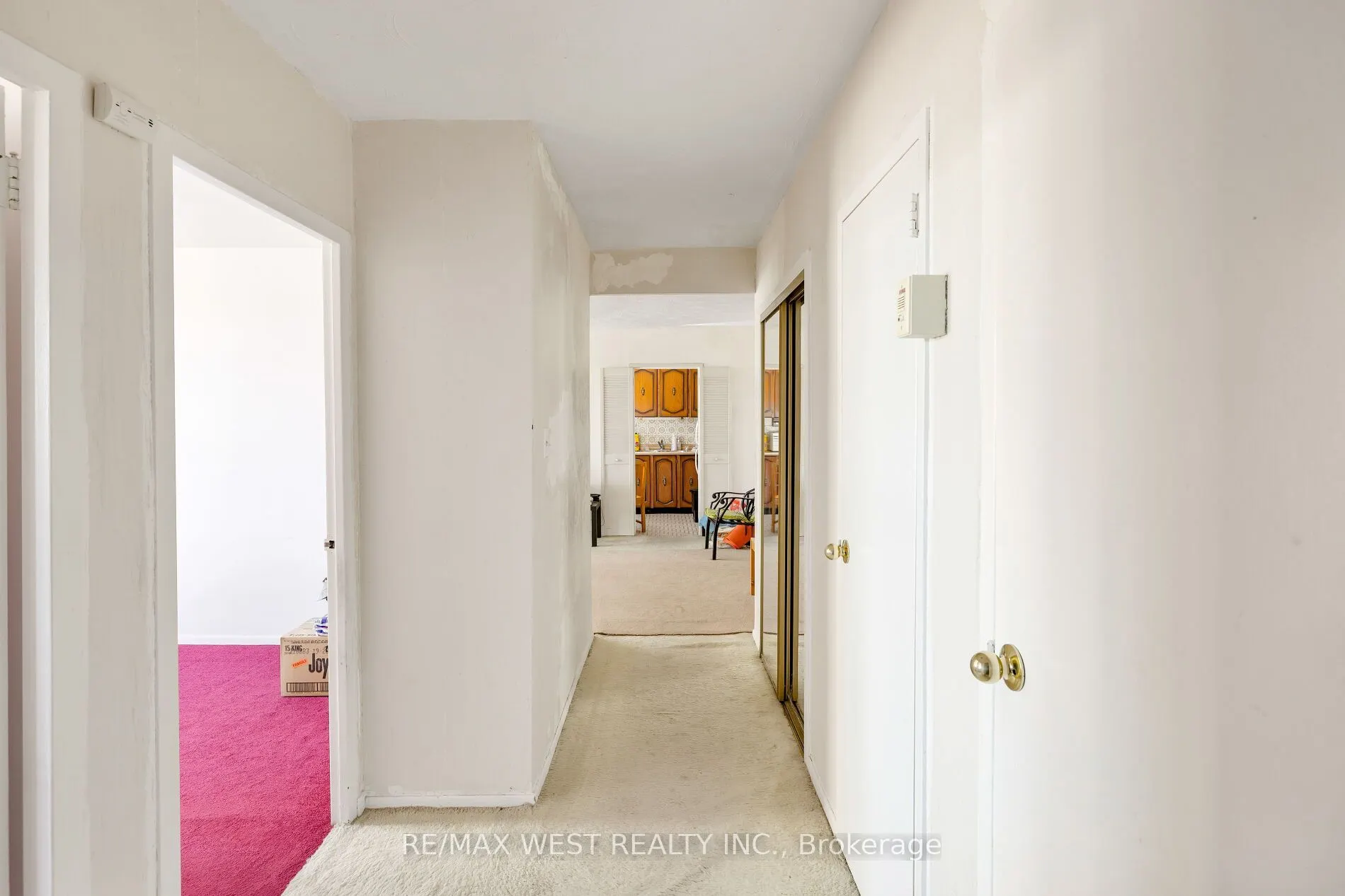 825 Kennedy Road, #303