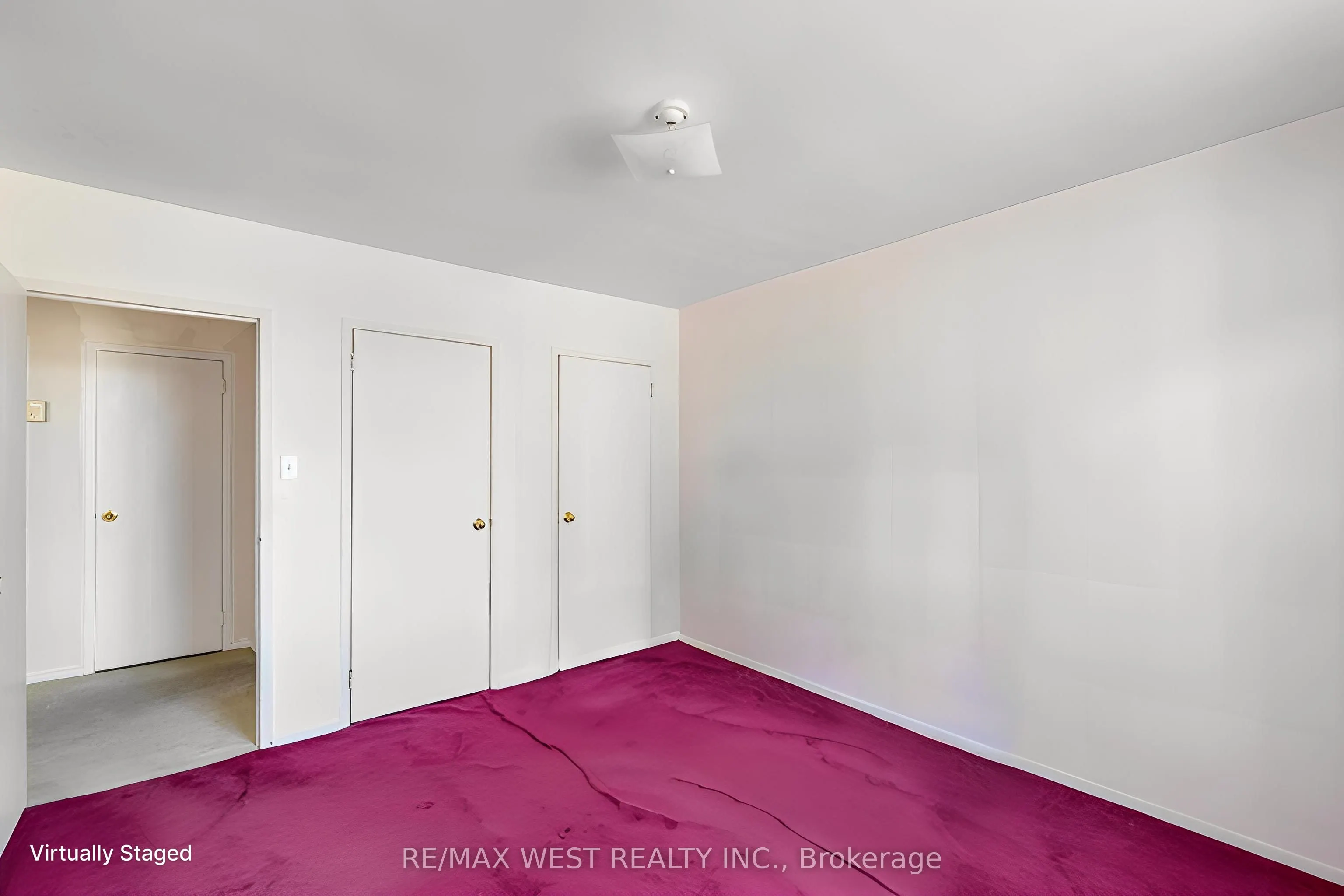 825 Kennedy Road, #303