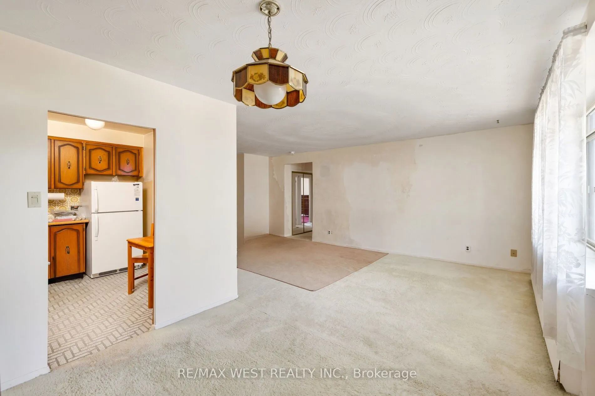 825 Kennedy Road, #303