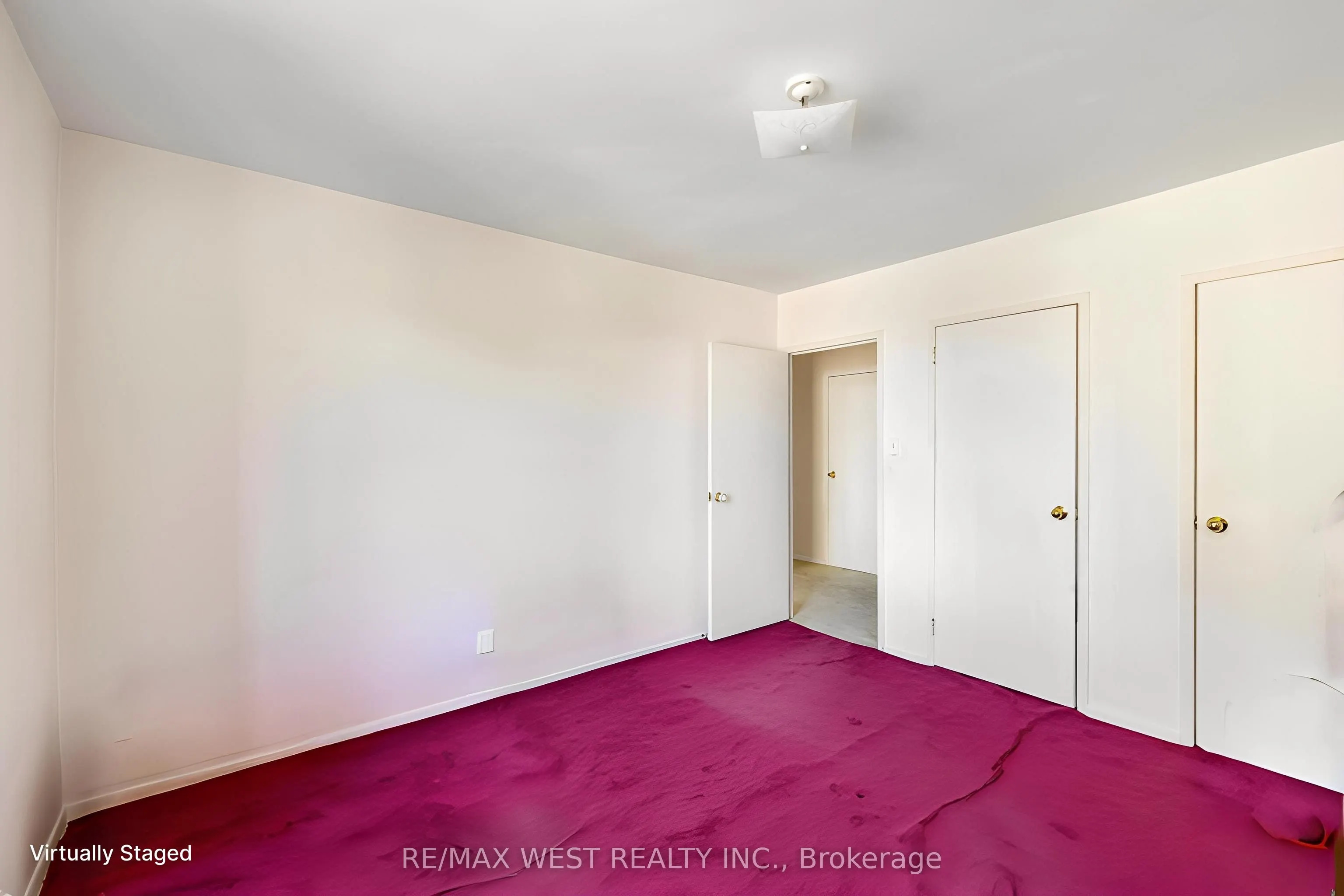 825 Kennedy Road, #303