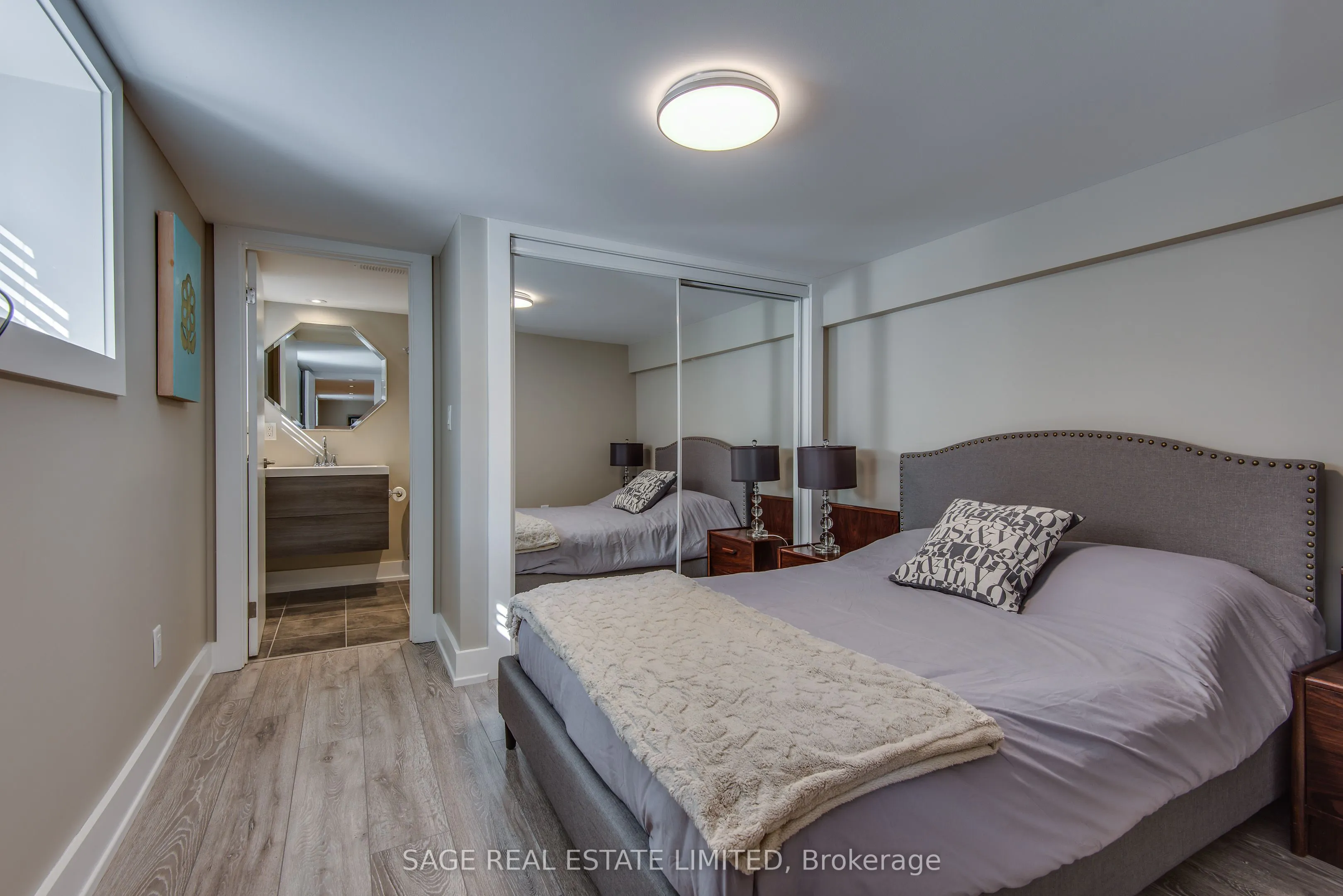 1 Prust Avenue