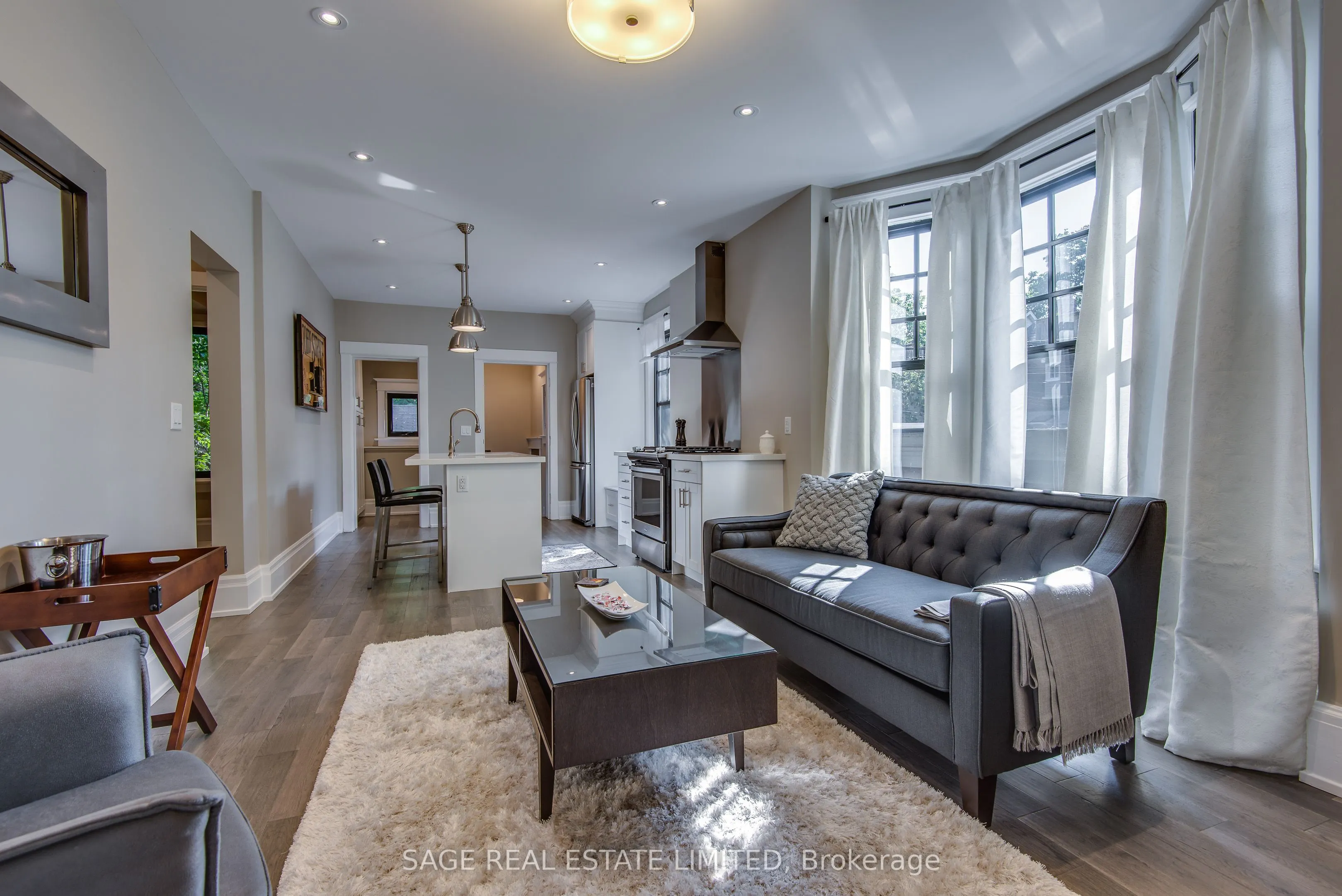 1 Prust Avenue