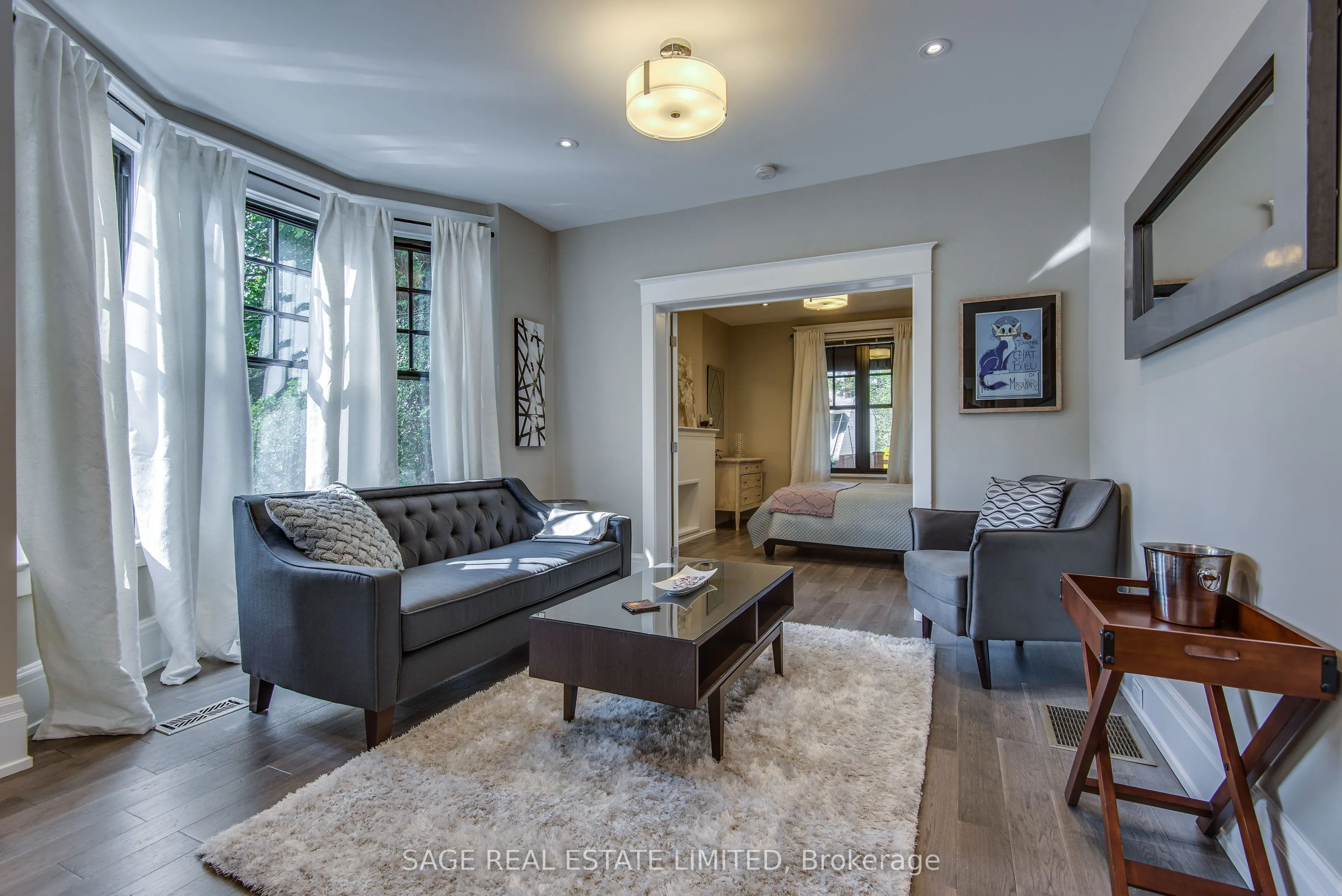 1 Prust Avenue