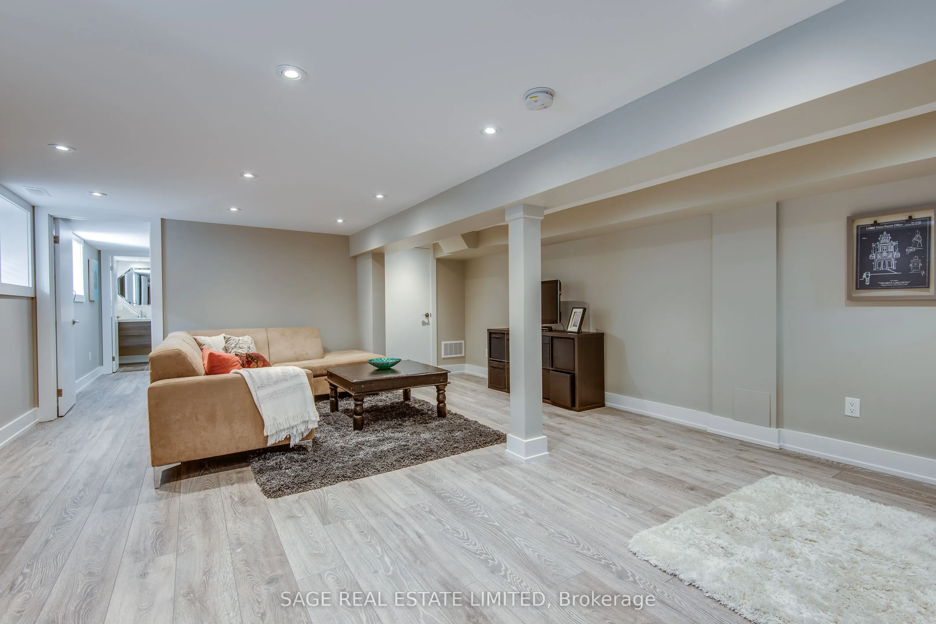 1 Prust Avenue