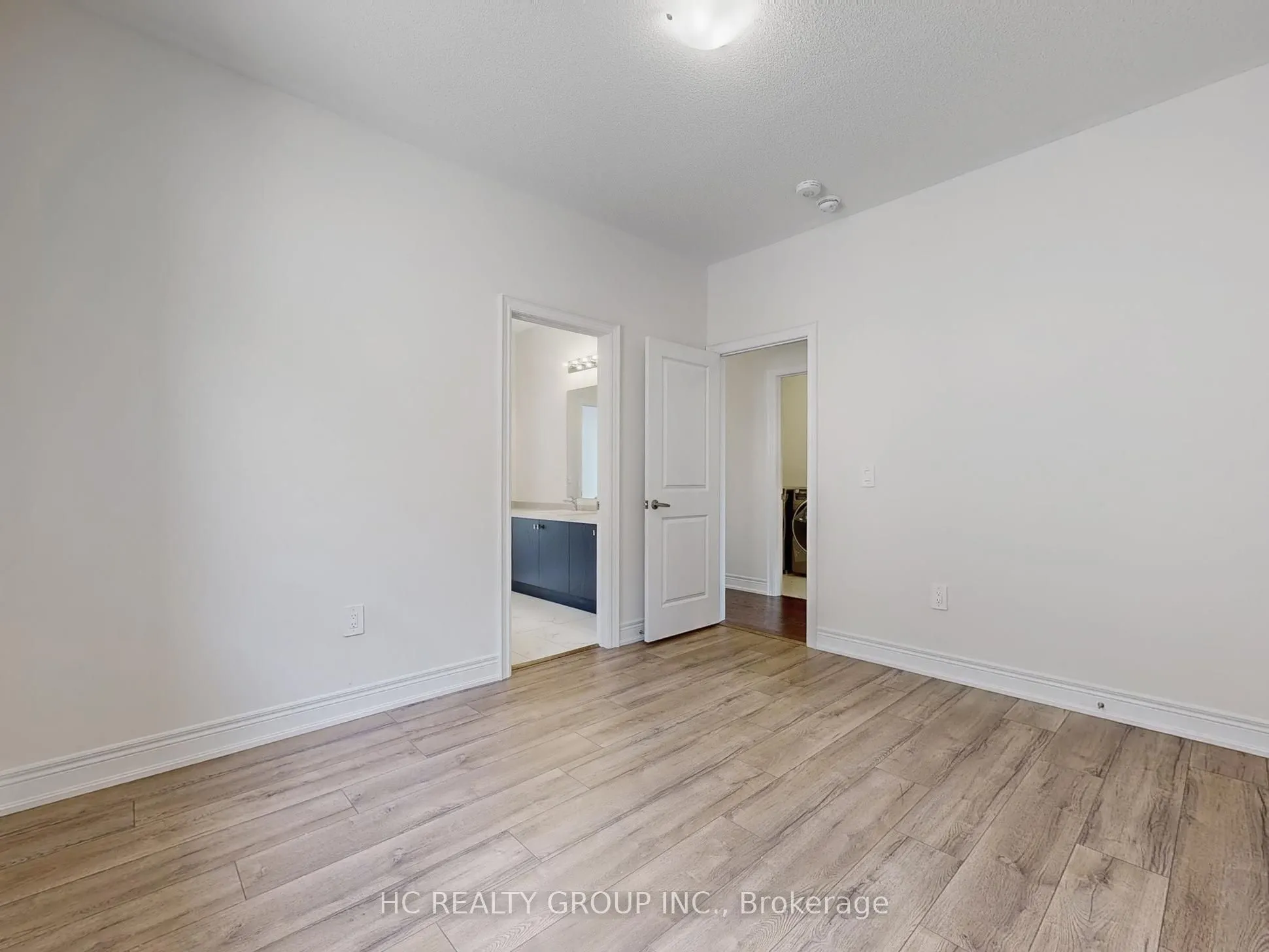 2941 Grindstone Crescent