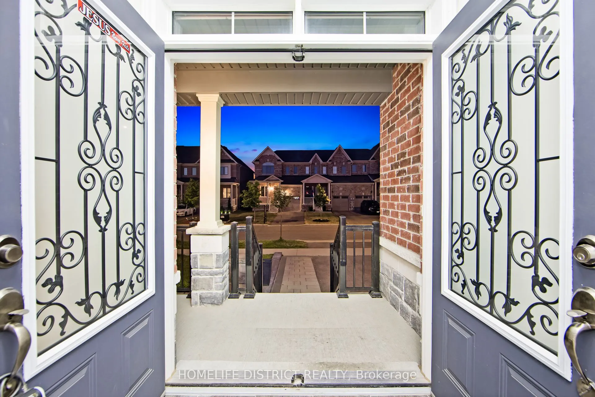 22 Tait Crescent