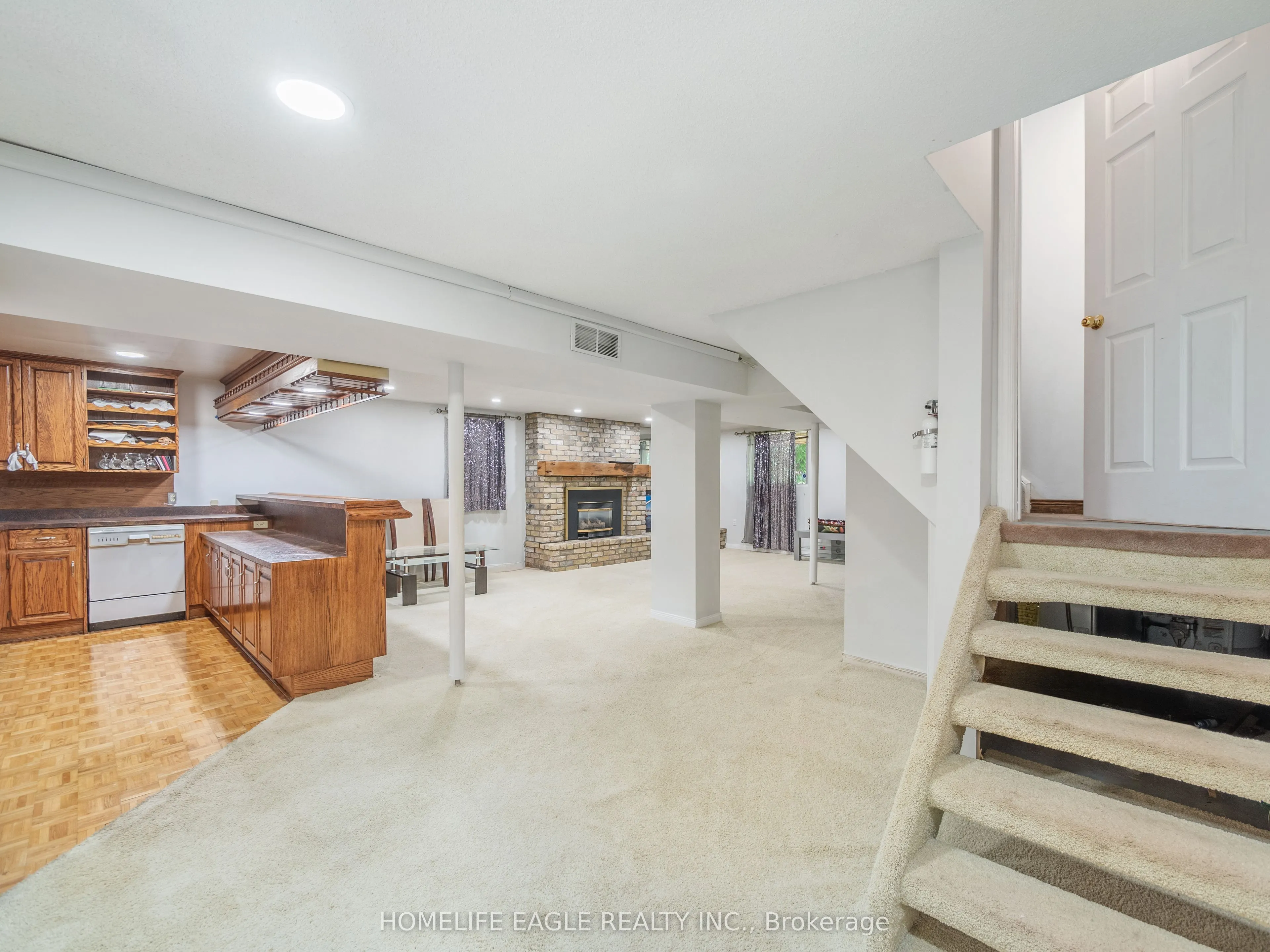 755 Pebble Court