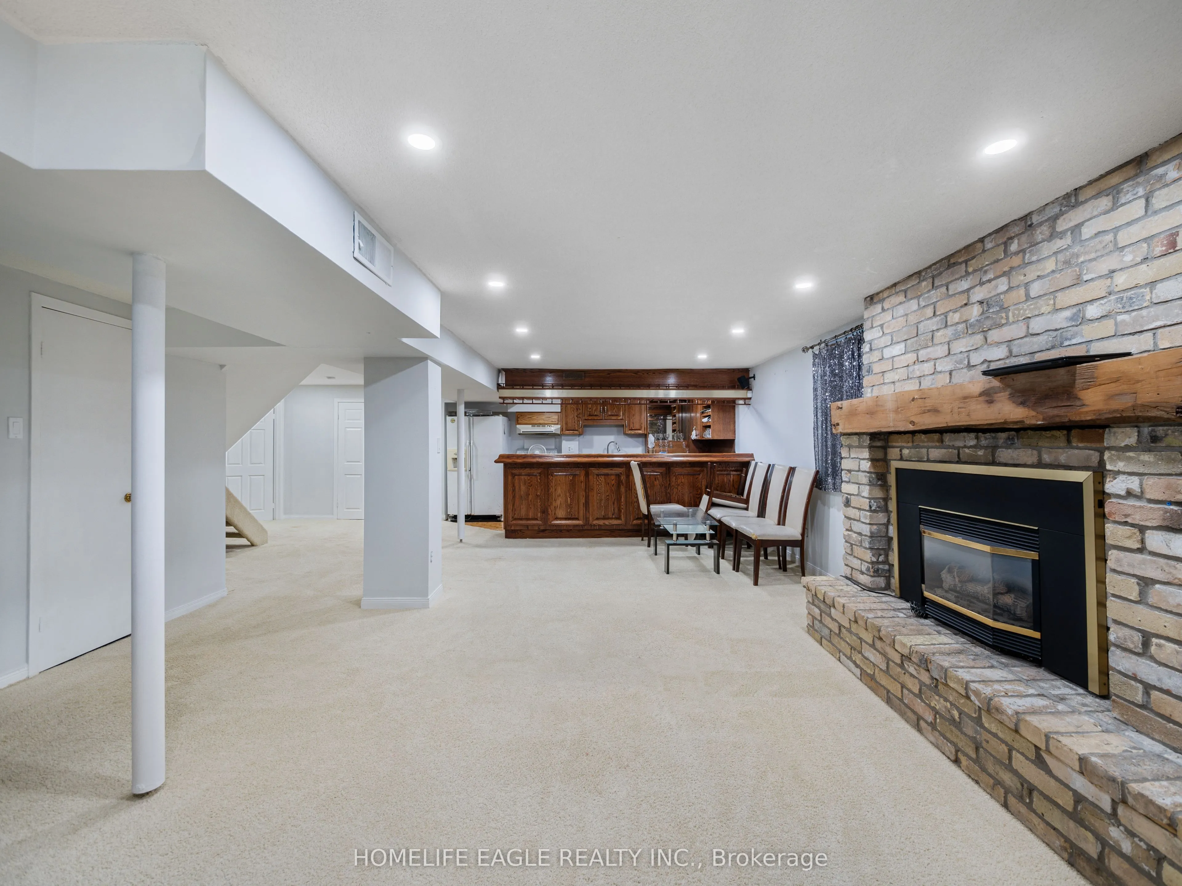 755 Pebble Court