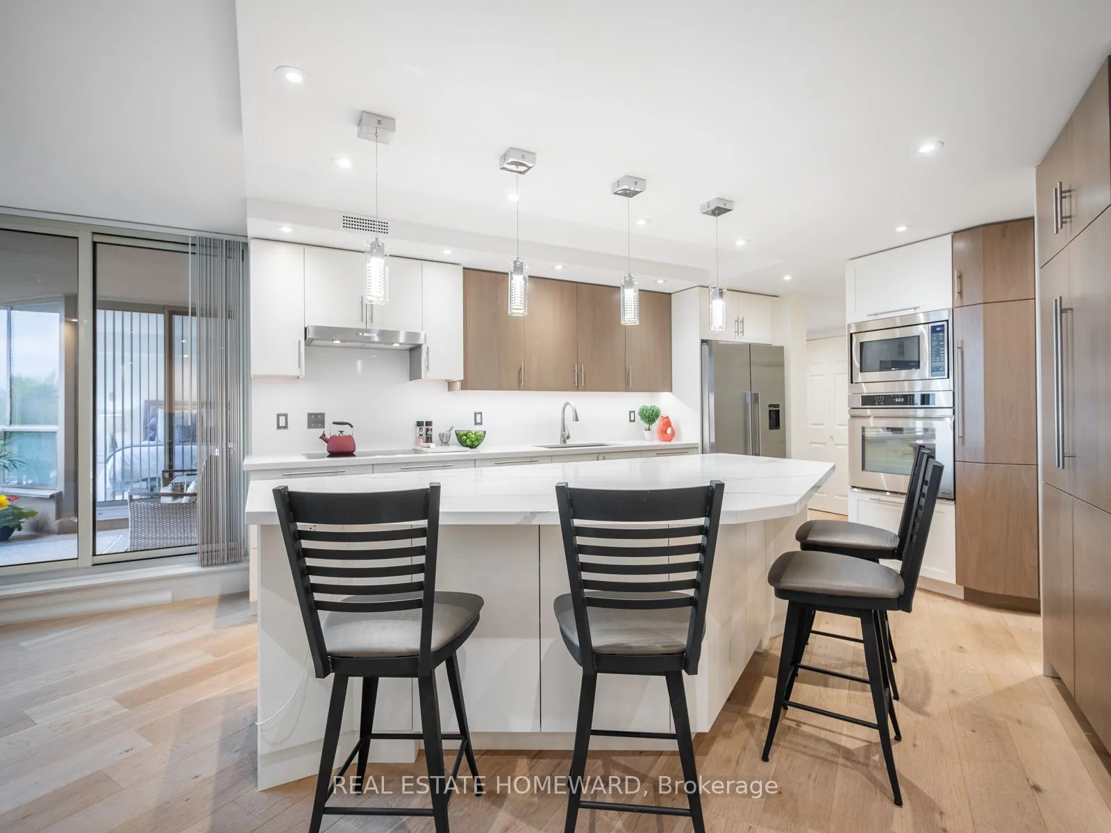 20 Guildwood Parkway, #311