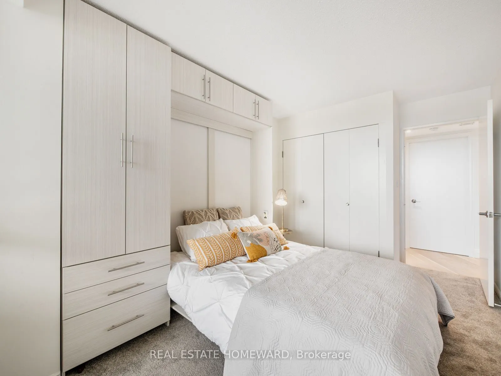 20 Guildwood Parkway, #311