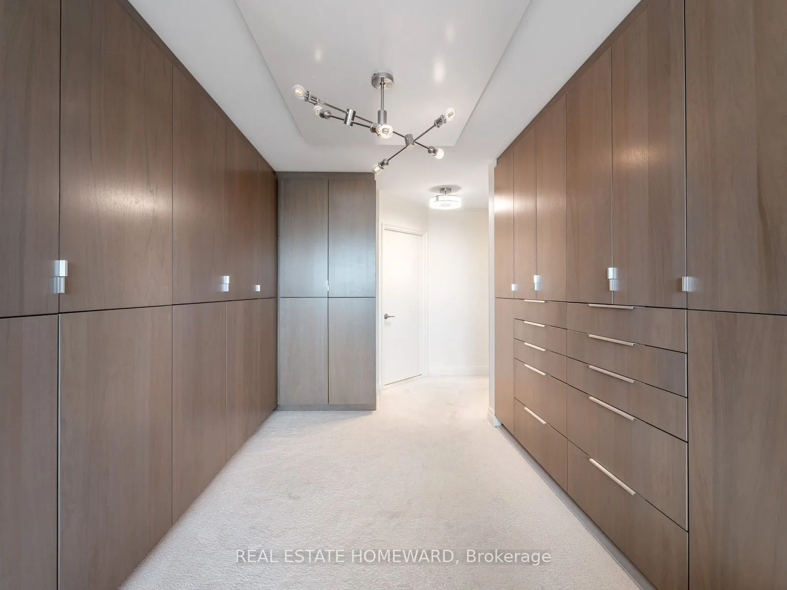 20 Guildwood Parkway, #311