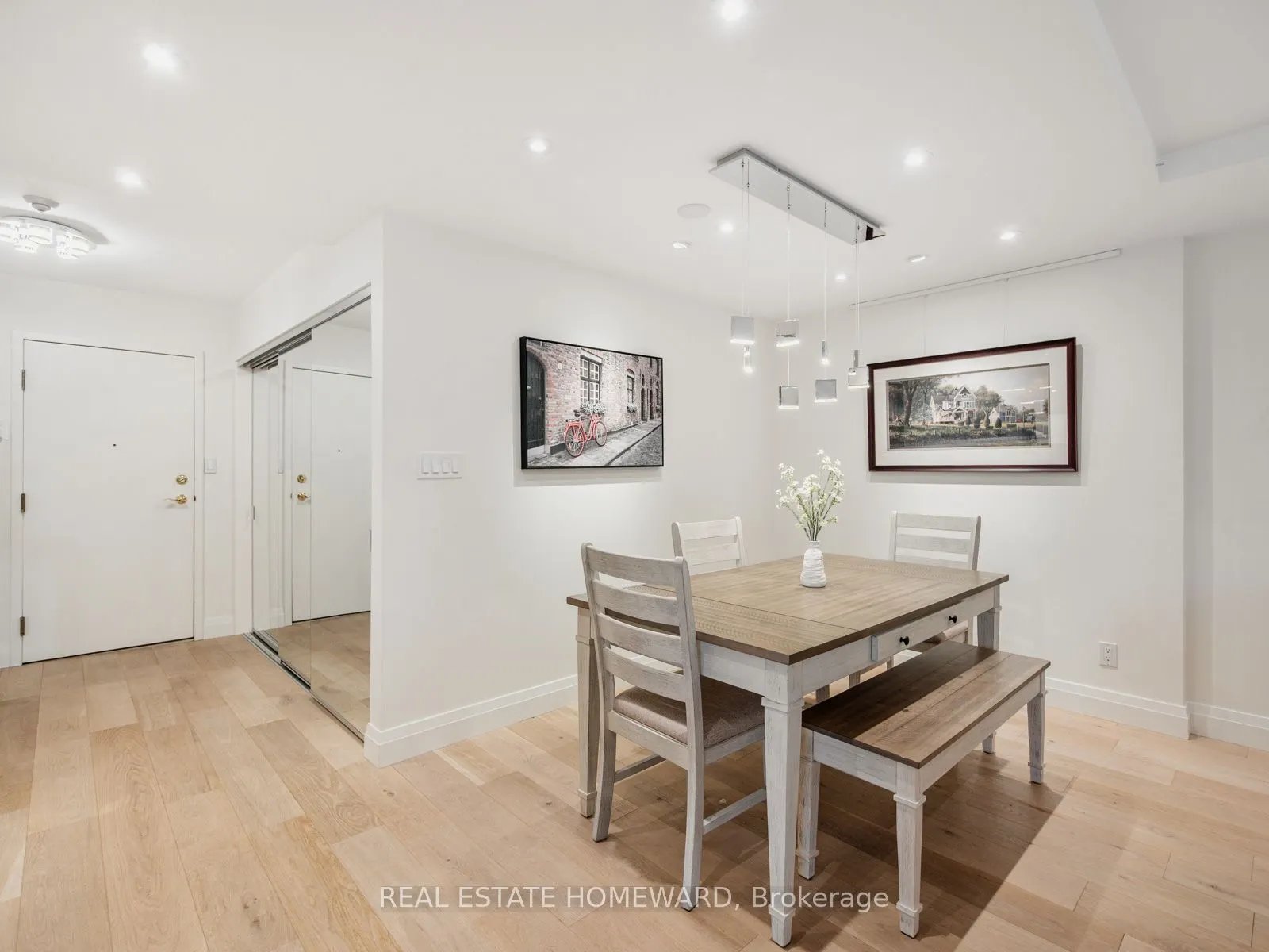 20 Guildwood Parkway, #311