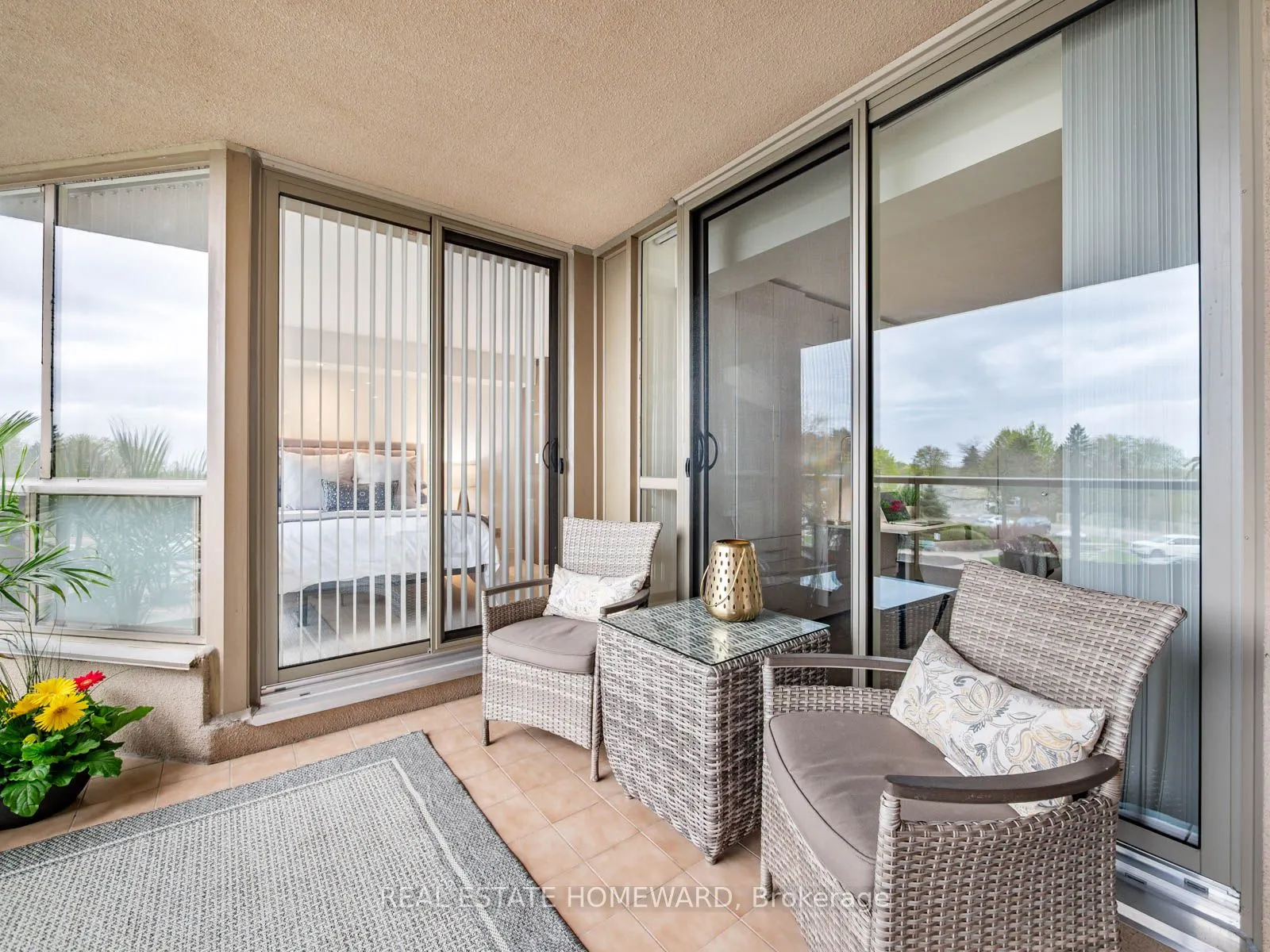 20 Guildwood Parkway, #311