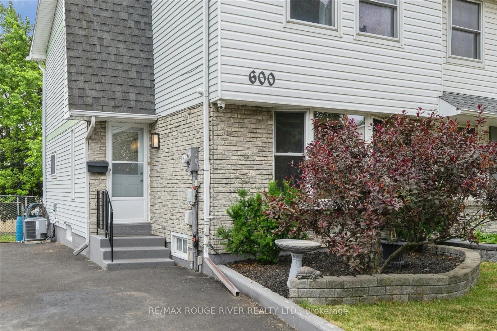 600 Galahad Drive