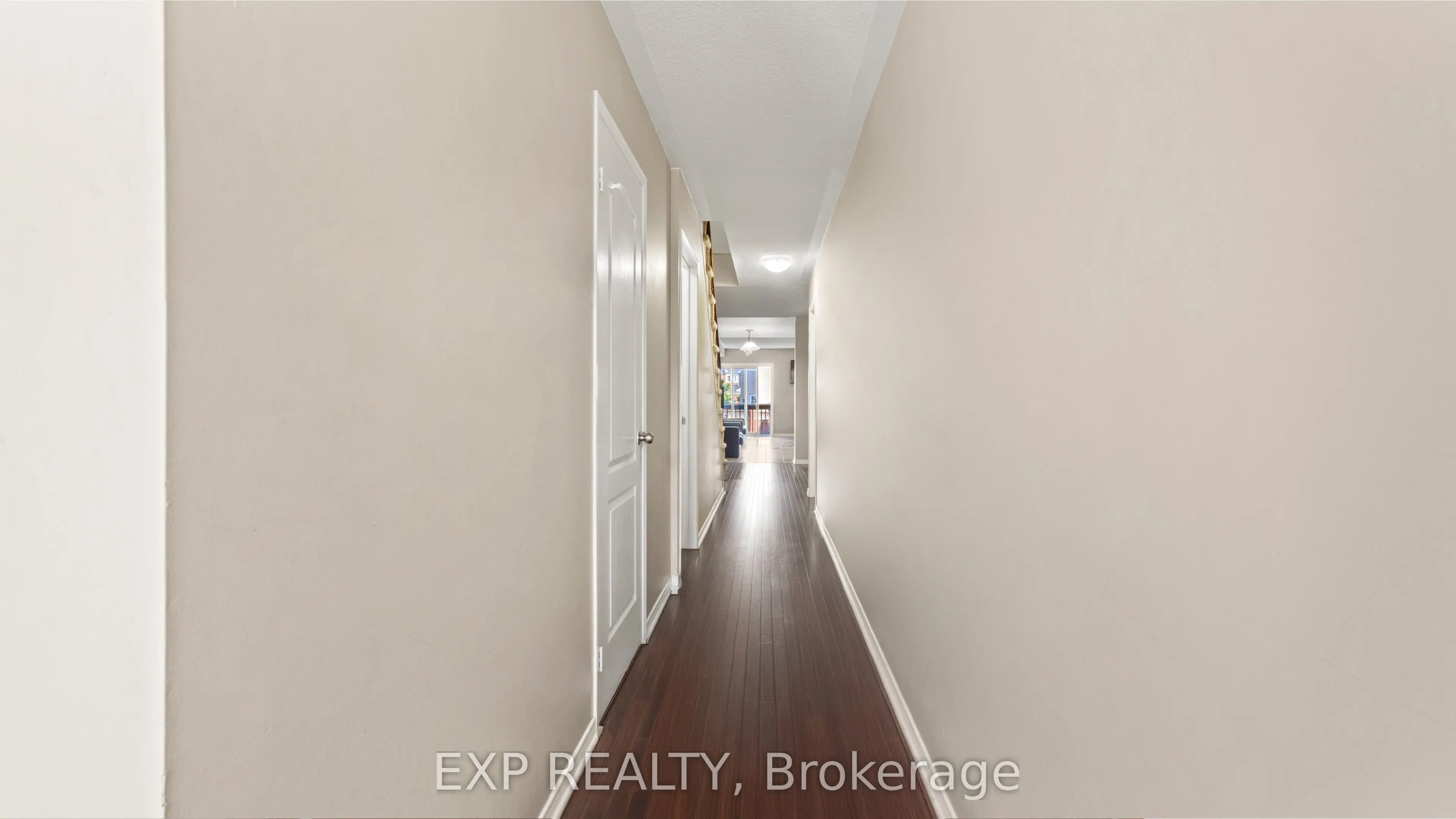 54 Tozer Crescent