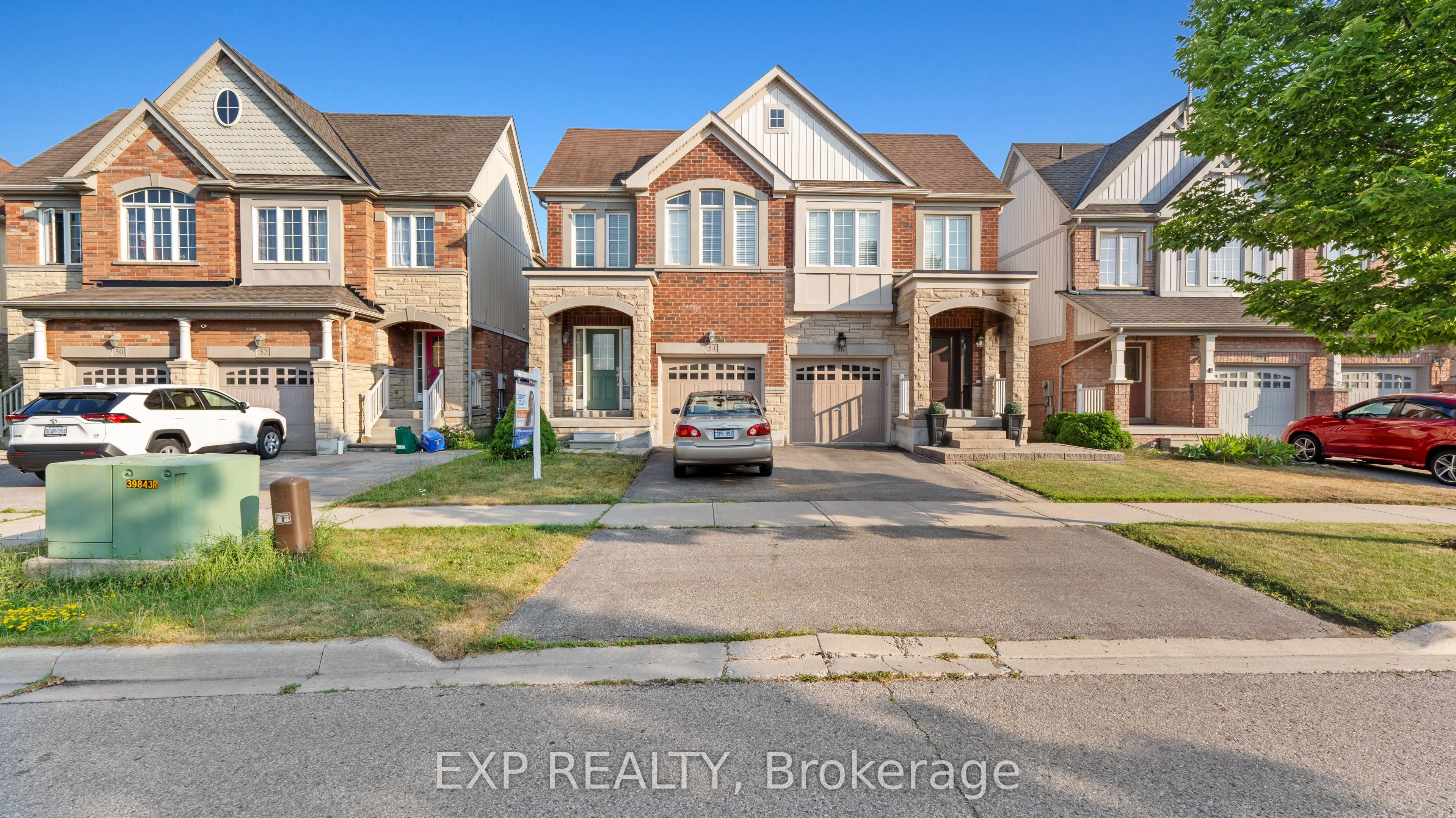 54 Tozer Crescent