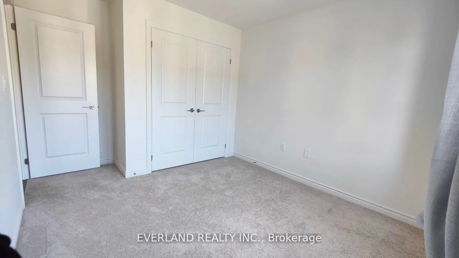 49 Velvet Drive