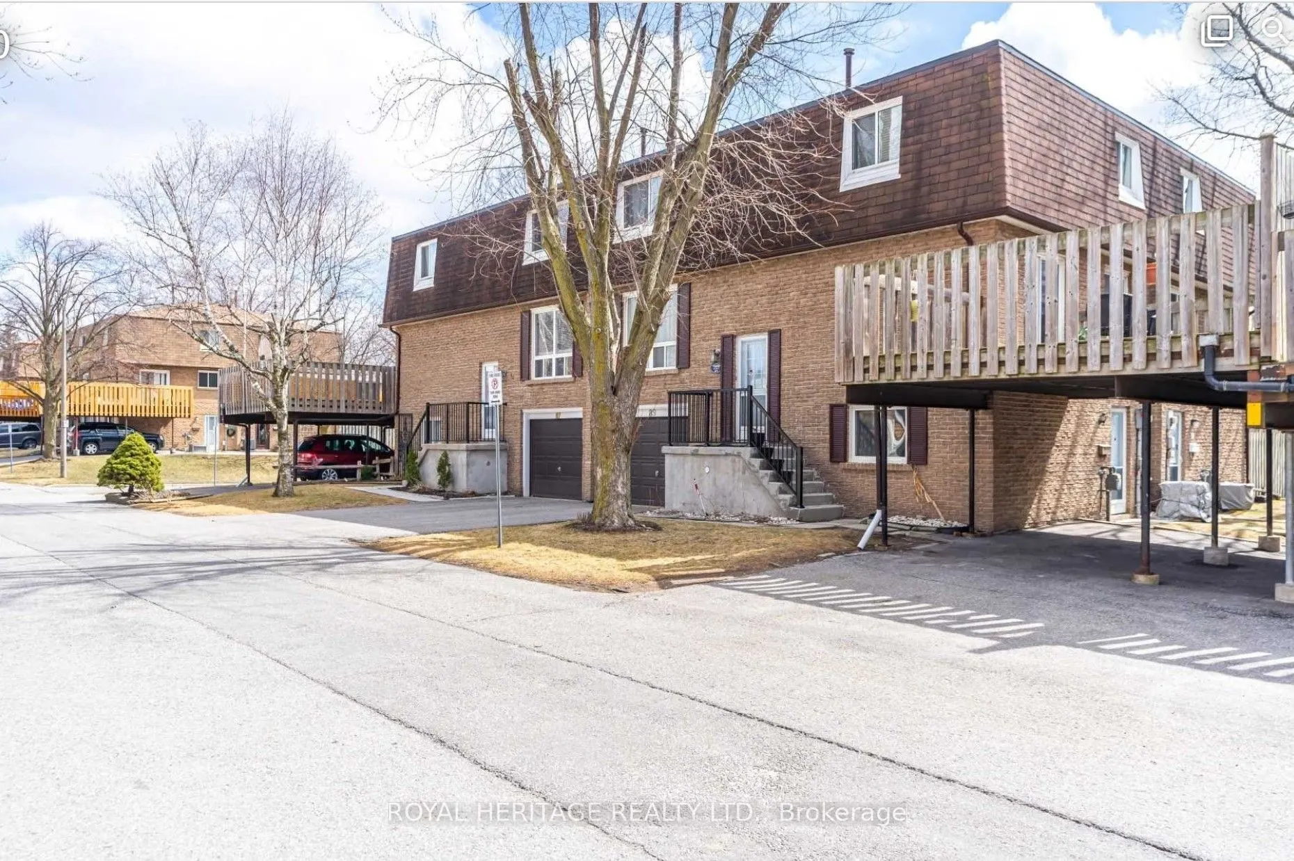 320 Blackthorn Street, #89