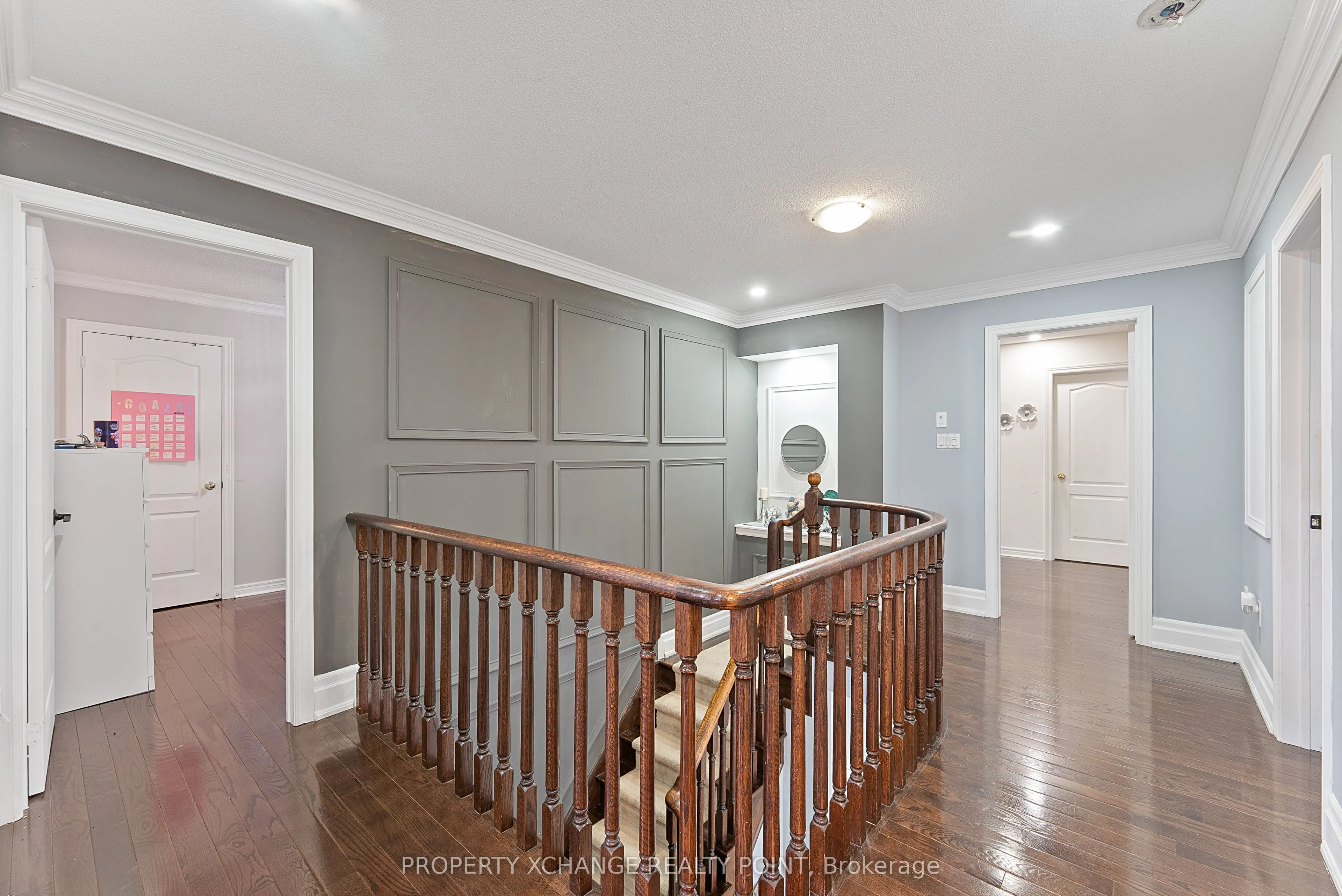 4 Bicknell Court