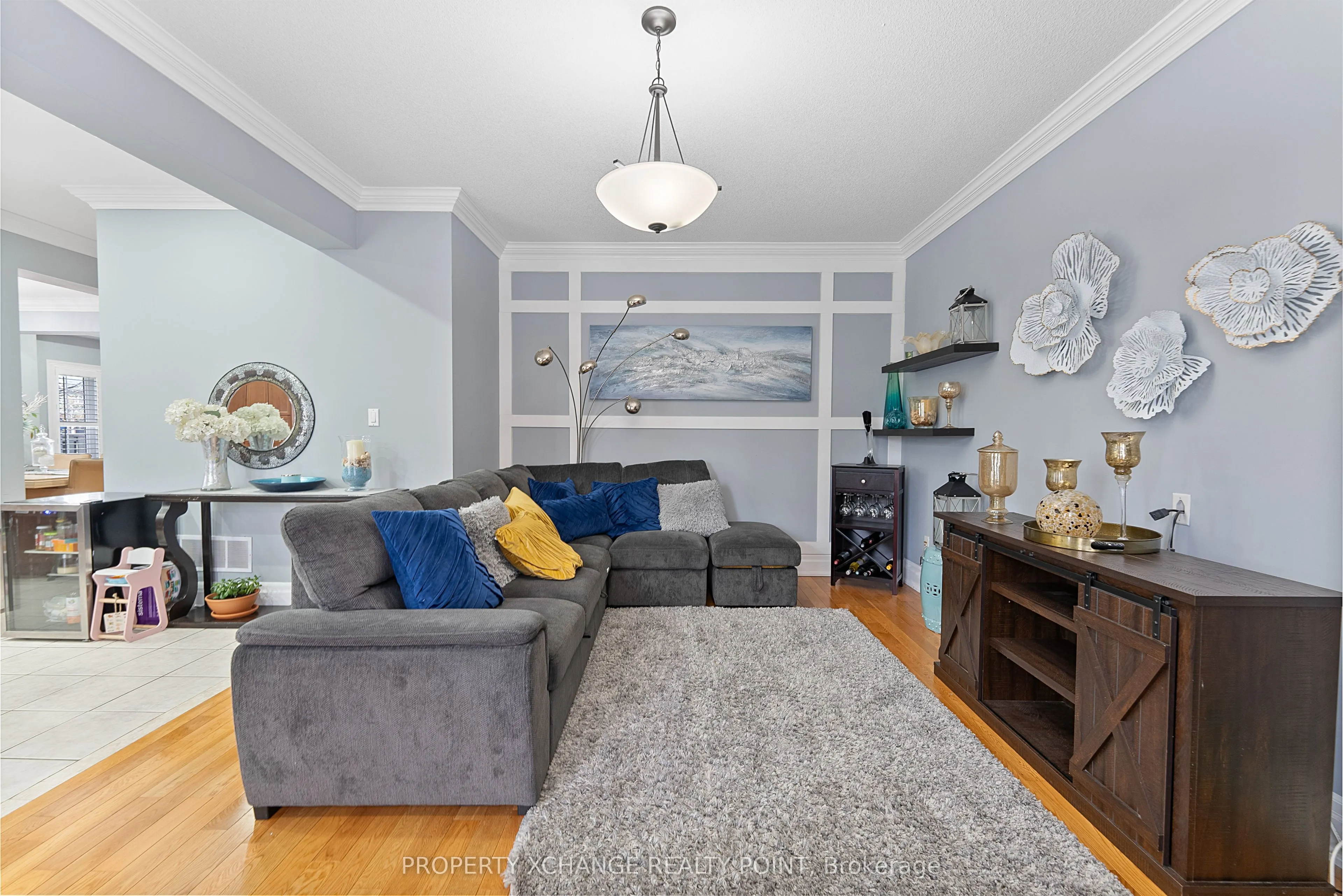 4 Bicknell Court