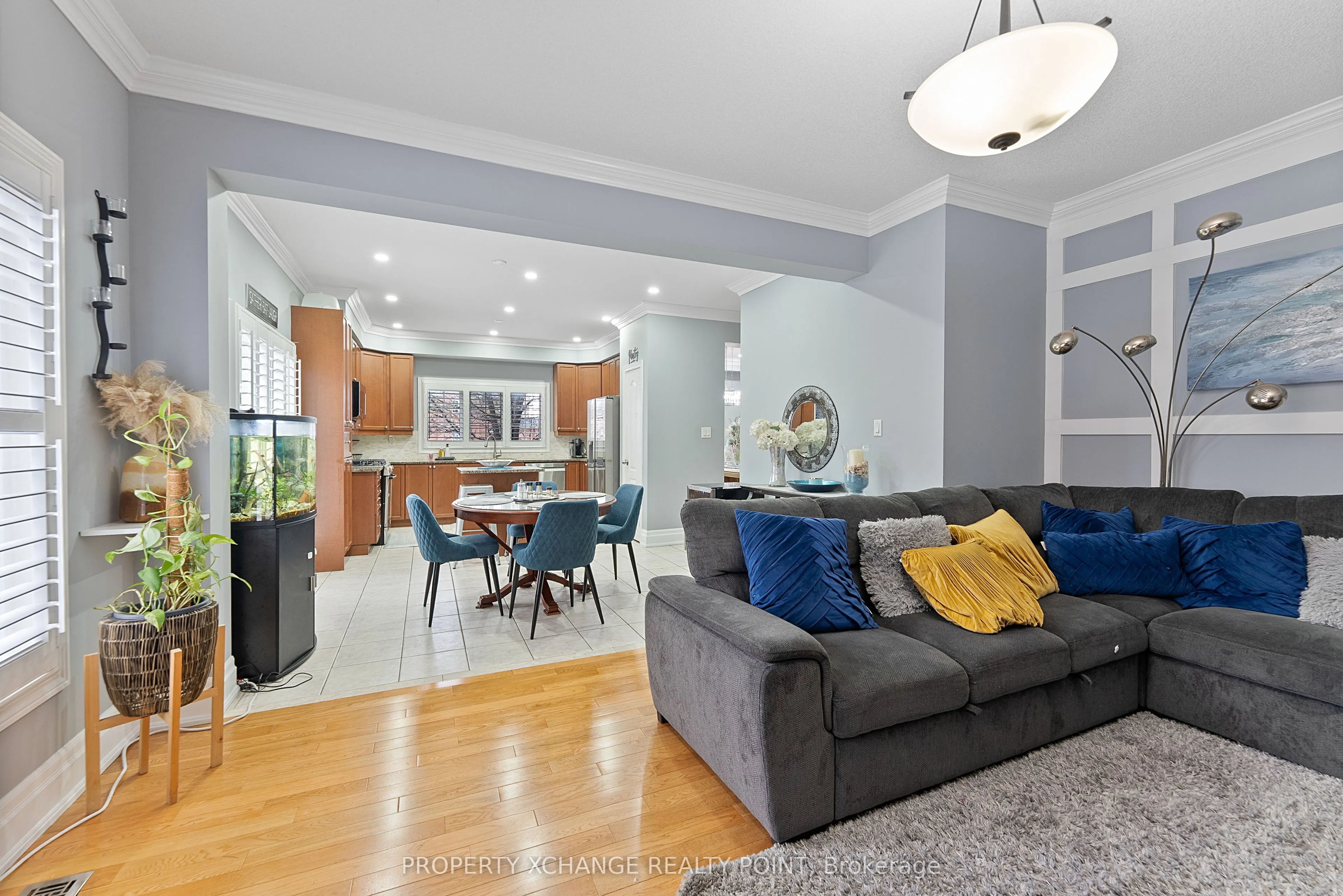 4 Bicknell Court