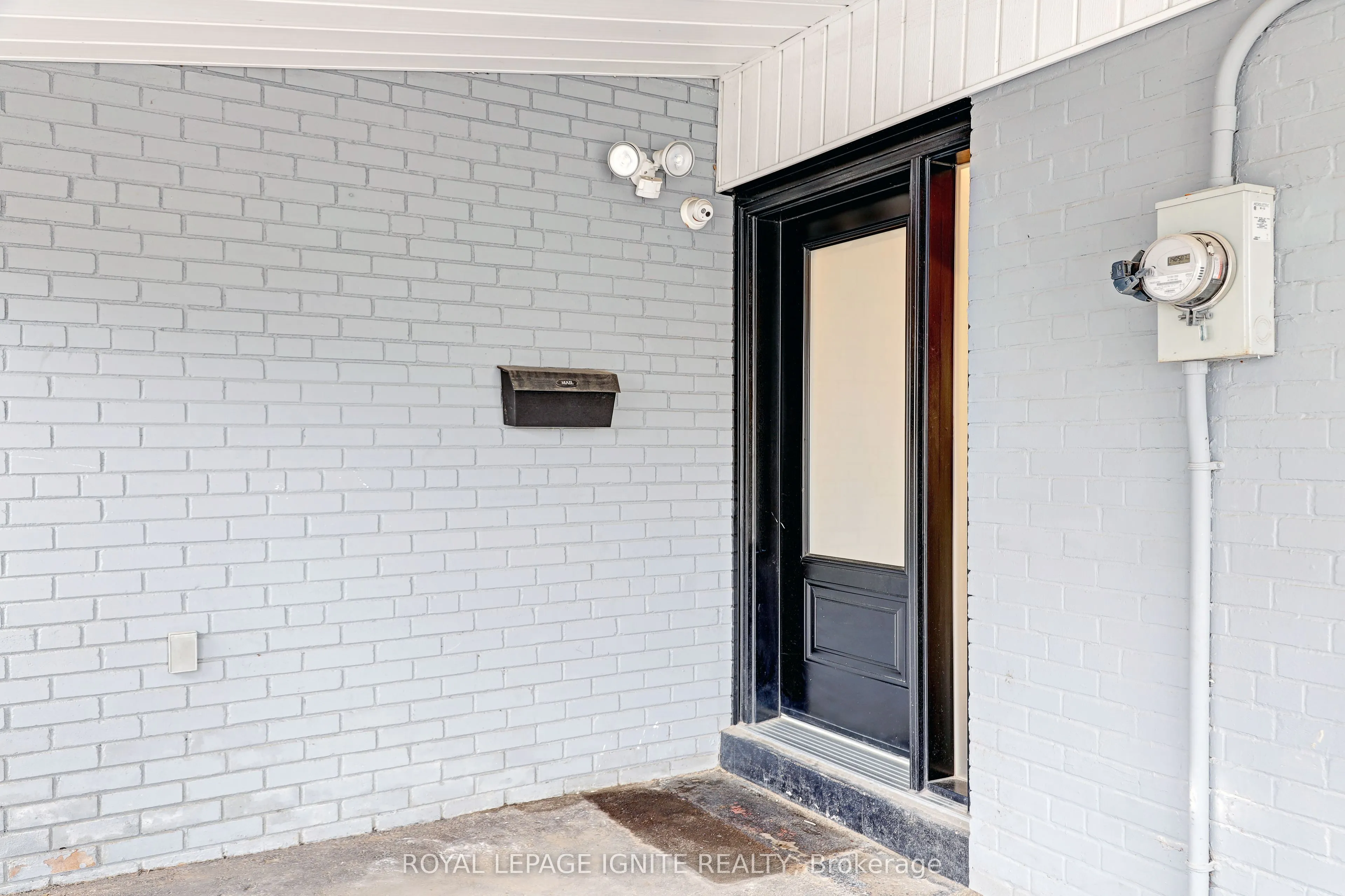 47 Deerfield Road