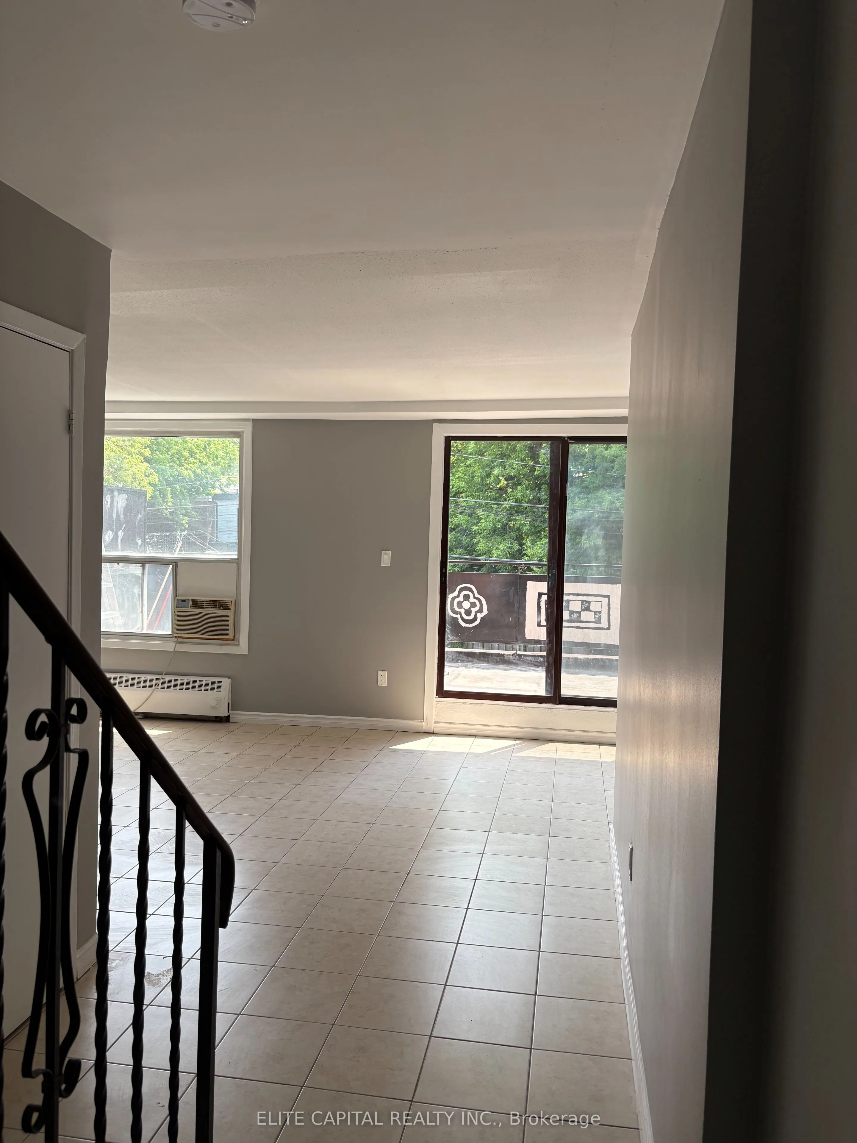 2183 Danforth Avenue, #Unit B